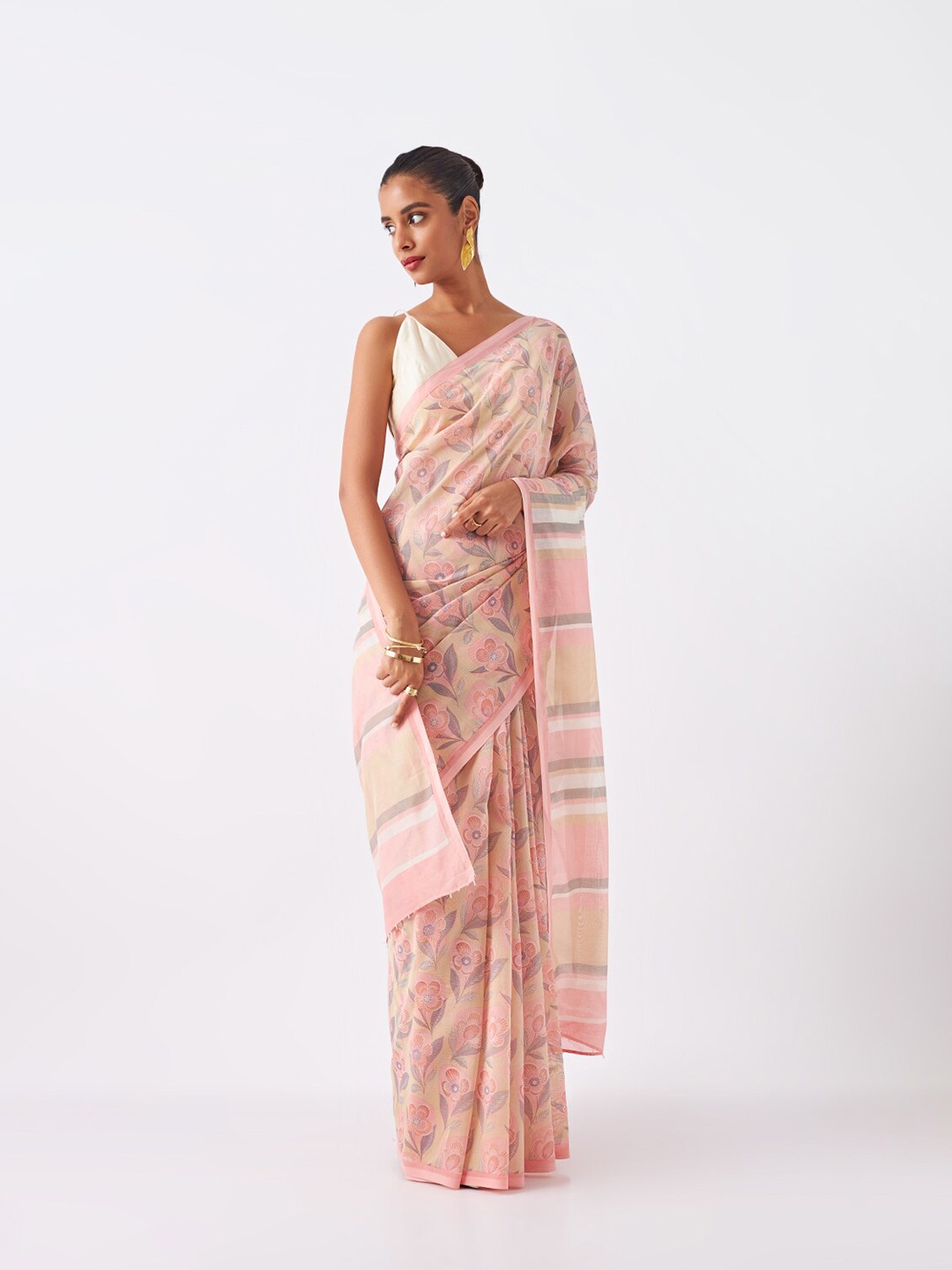 Taneira Floral Printed Silk Cotton Saree, Pink