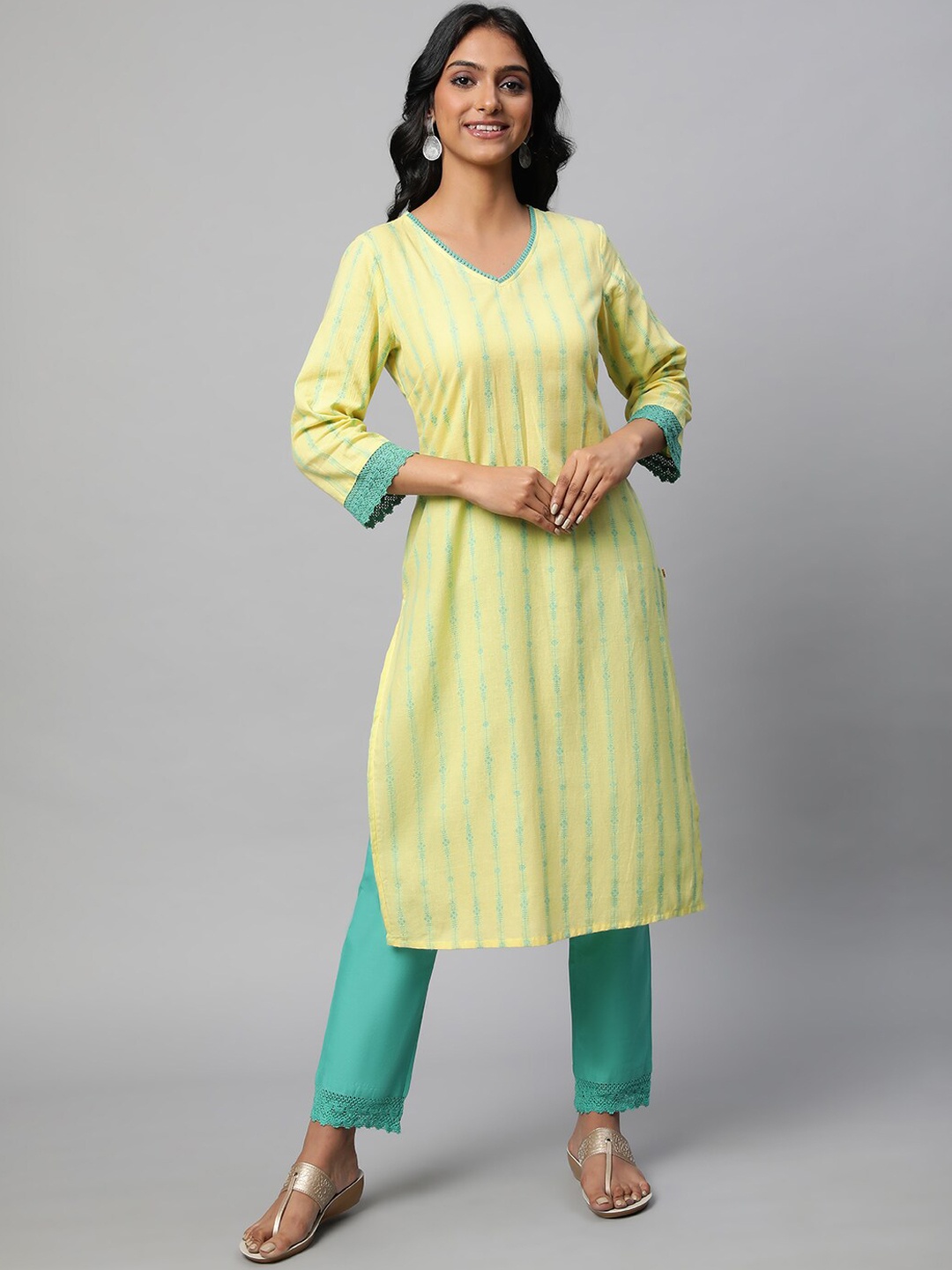 AURELIA Ethnic Motifs Woven Design Thread Work Pure Cotton Kurta with Trousers, Yellow
AURELIA Ethnic Motifs Woven Design Thread Work Pure Cotton Kurta with Trousers, Yellow