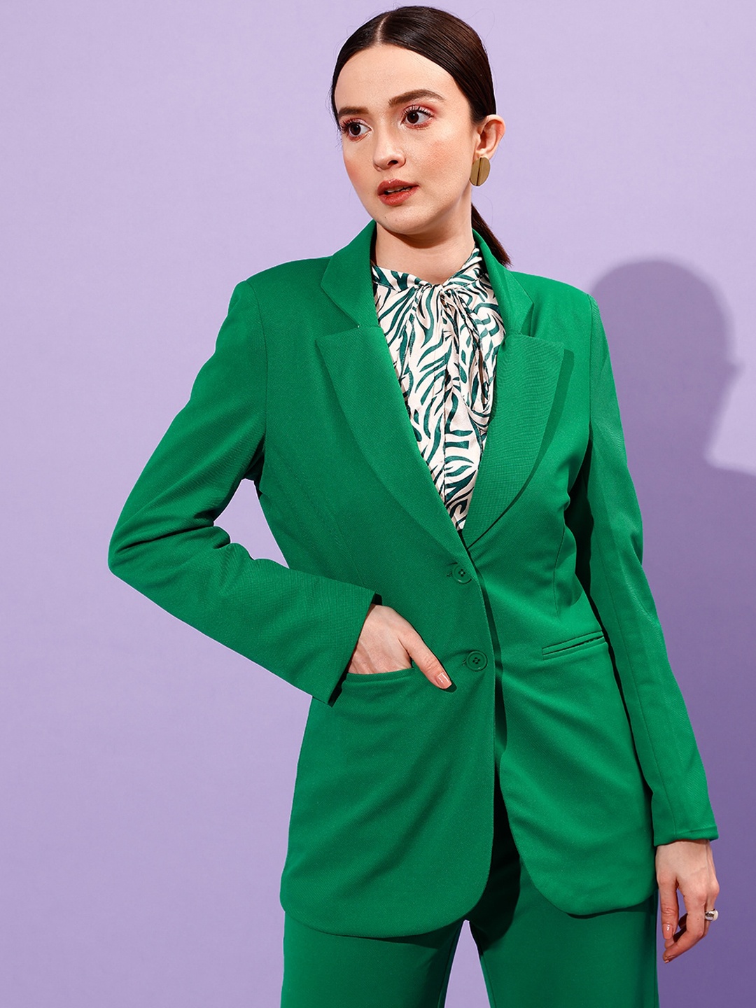 WORK IT by STREET 9 Notched Lapel Collar Slim-Fit Single-Breasted Formal Blazer, Green
WORK IT by STREET 9 Notched Lapel Collar Slim-Fit Single-Breasted Formal Blazer, Green