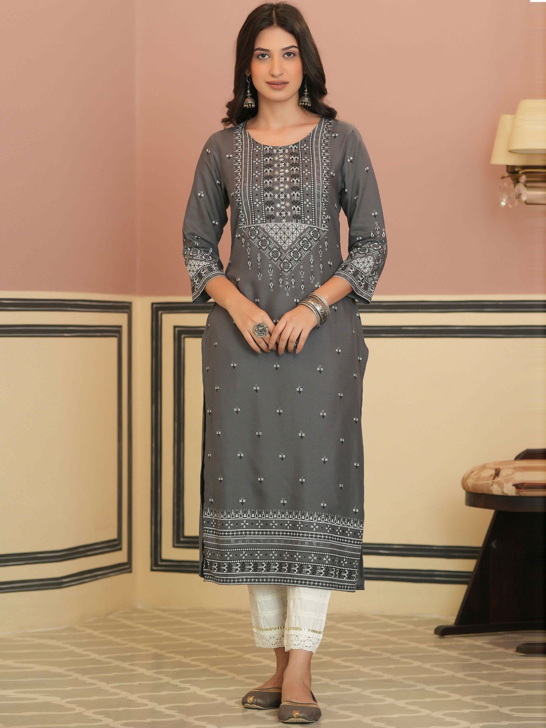 Juniper Ethnic Motifs Printed Mirror Work Kurta, Grey