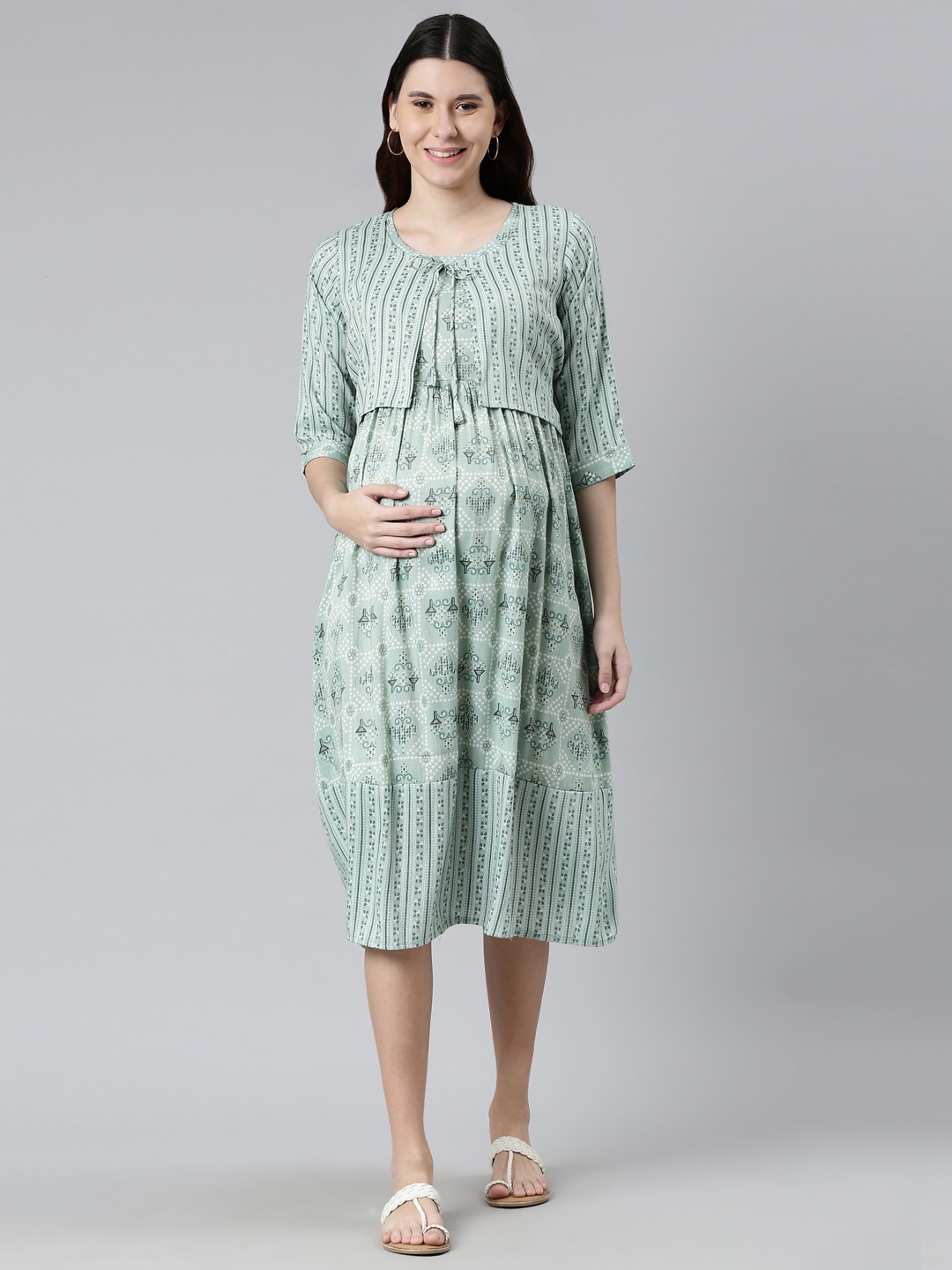 GOLDSTROMS Ethnic Motif Printed Layered Maternity Fit & Flare Midi Ethnic Dress, Green
GOLDSTROMS Ethnic Motif Printed Layered Maternity Fit & Flare Midi Ethnic Dress, Green