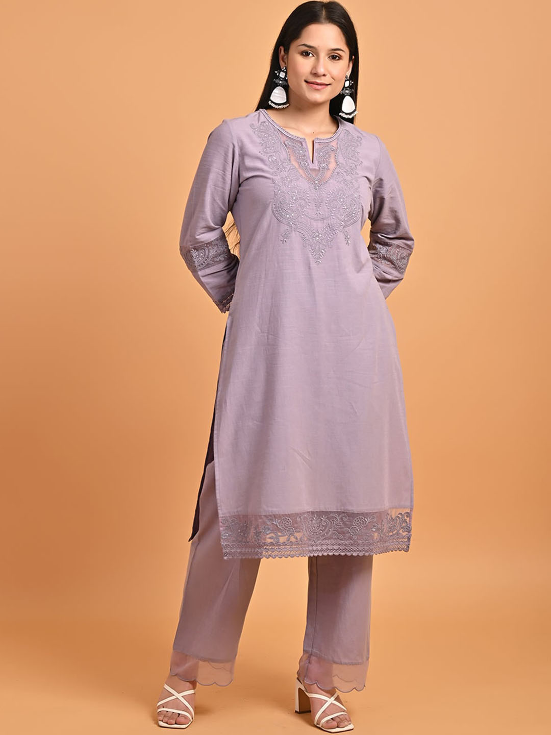 Lakshita Ethnic Motifs Yoke Design Thread Work Pure Cotton Kurta with Palazzos, Lavender
Lakshita Ethnic Motifs Yoke Design Thread Work Pure Cotton Kurta with Palazzos, Lavender