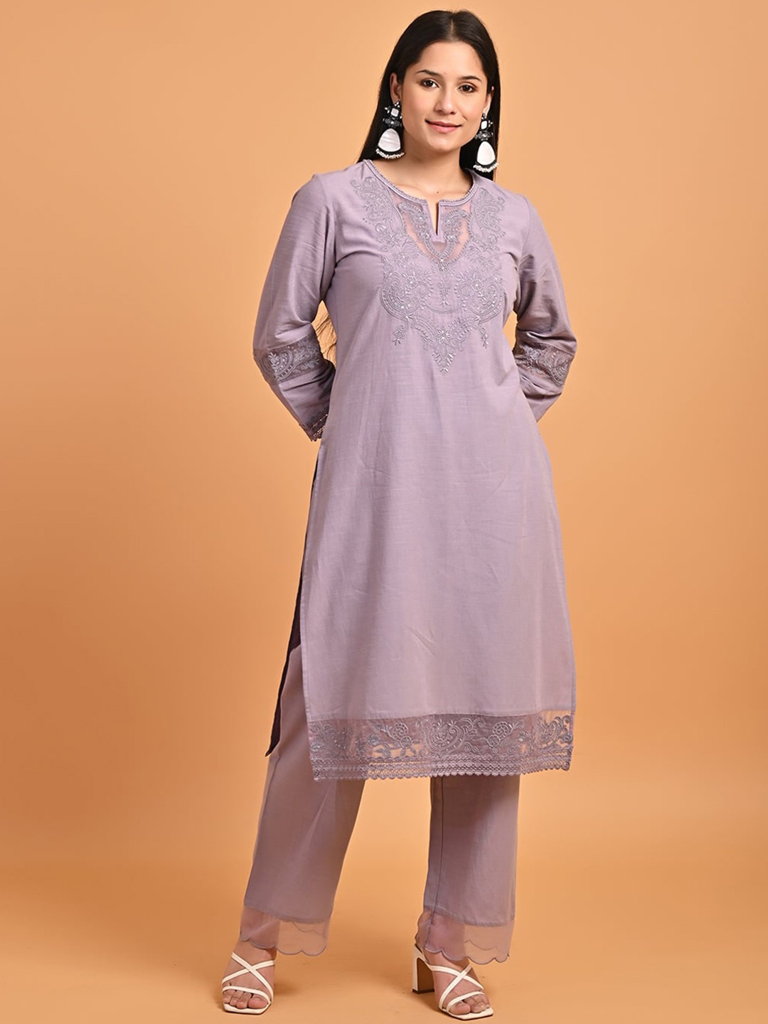 Lakshita Ethnic Motifs Yoke Design Thread Work Pure Cotton Kurta with Palazzos, Lavender
Lakshita Ethnic Motifs Yoke Design Thread Work Pure Cotton Kurta with Palazzos, Lavender