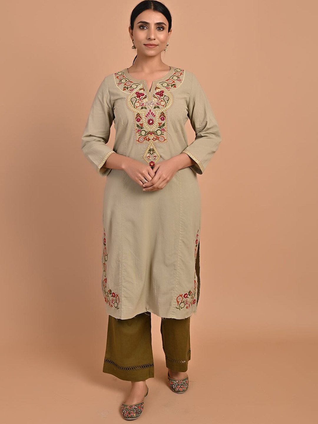 Lakshita Ethnic Motifs Yoke Design Sequinned Pure Cotton Kurta with Palazzos, Brown
Lakshita Ethnic Motifs Yoke Design Sequinned Pure Cotton Kurta with Palazzos, Brown
