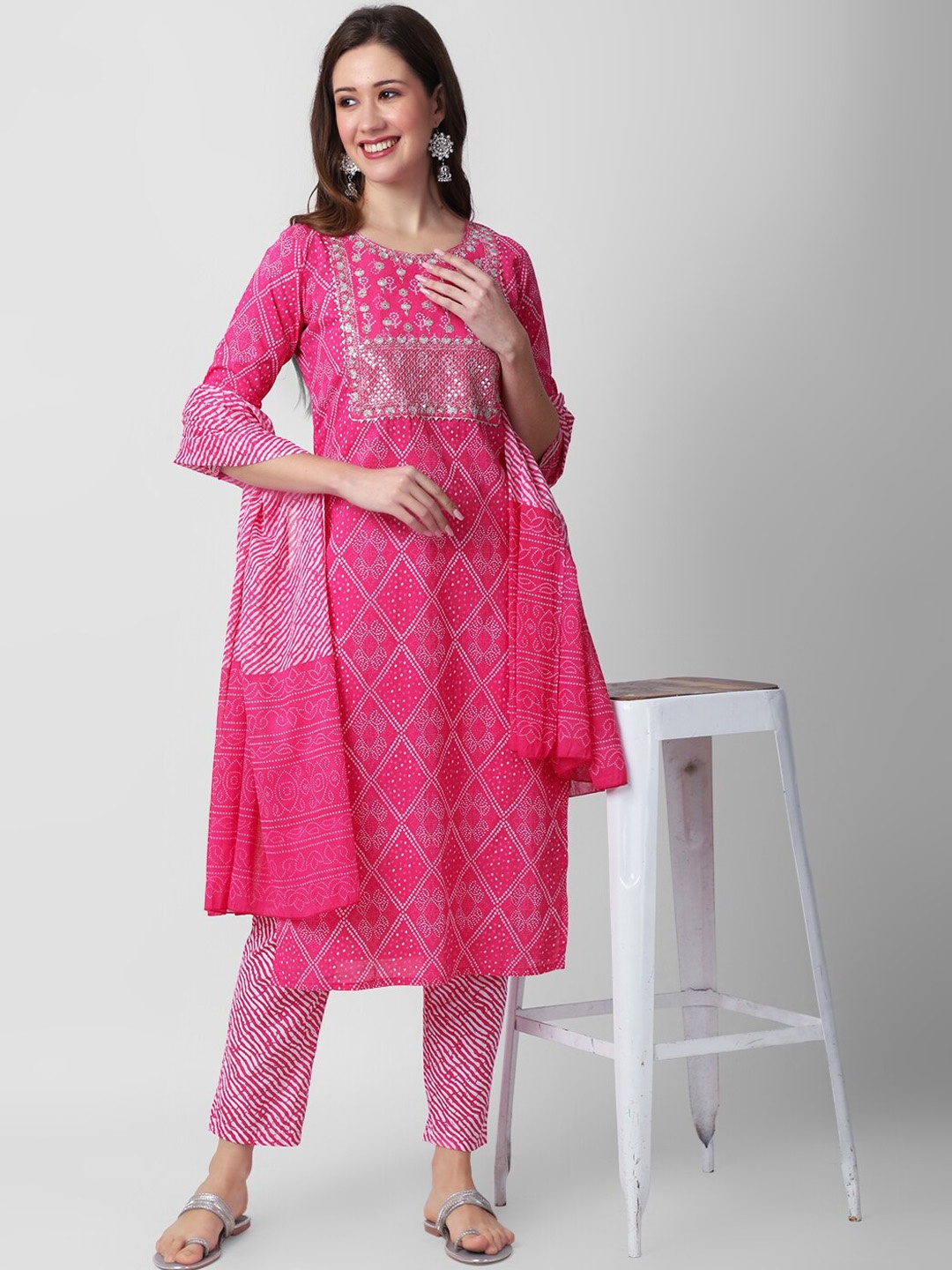 KALINI Ethnic Motifs Printed Sequinned Pure Cotton Kurta with Trousers & With Dupatta, Pink
KALINI Ethnic Motifs Printed Sequinned Pure Cotton Kurta with Trousers & With Dupatta, Pink