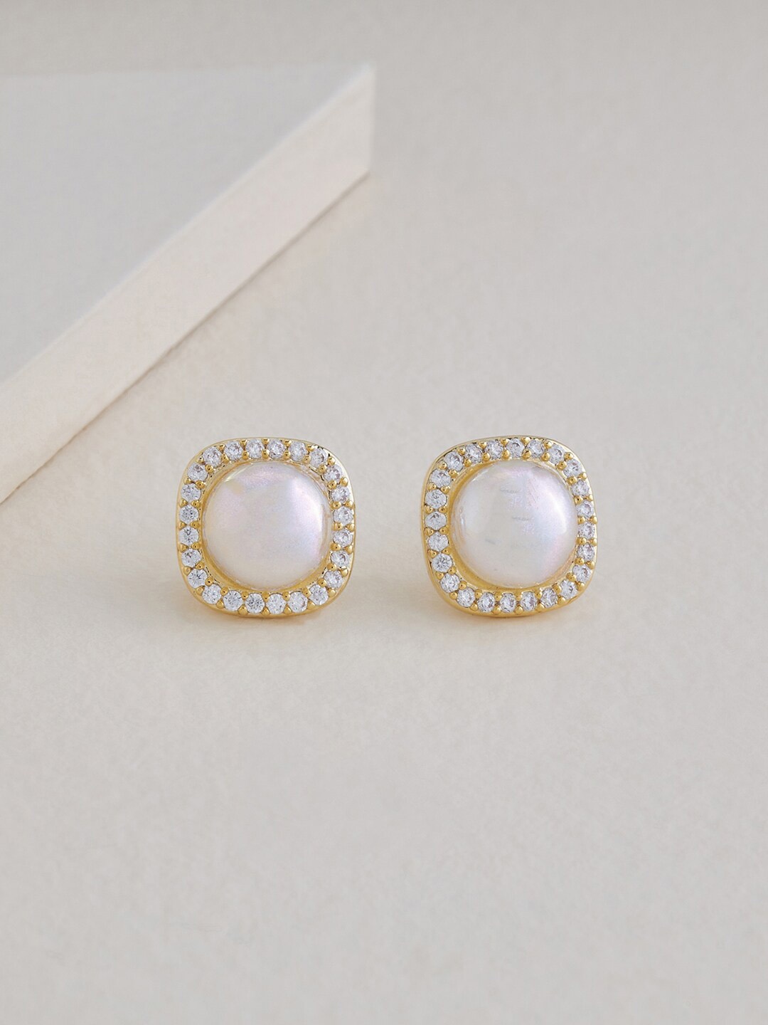 Kushal's Fashion Jewellery Gold-Plated Cubic Zirconia Contemporary Studs Earrings, White
Kushal's Fashion Jewellery Gold-Plated Cubic Zirconia Contemporary Studs Earrings, White