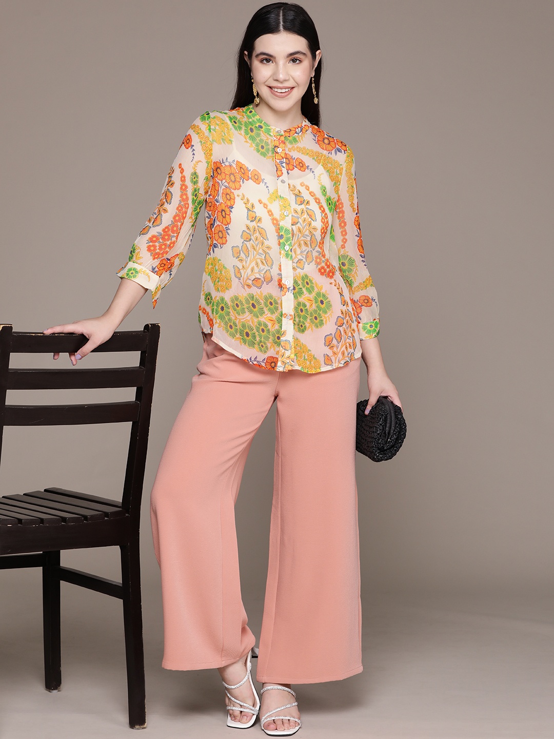 Label Ritu Kumar Floral Print Mandarin Collar Chiffon Shirt Style Top with Camisole, White
Label Ritu Kumar Floral Print Mandarin Collar Chiffon Shirt Style Top with Camisole, White
