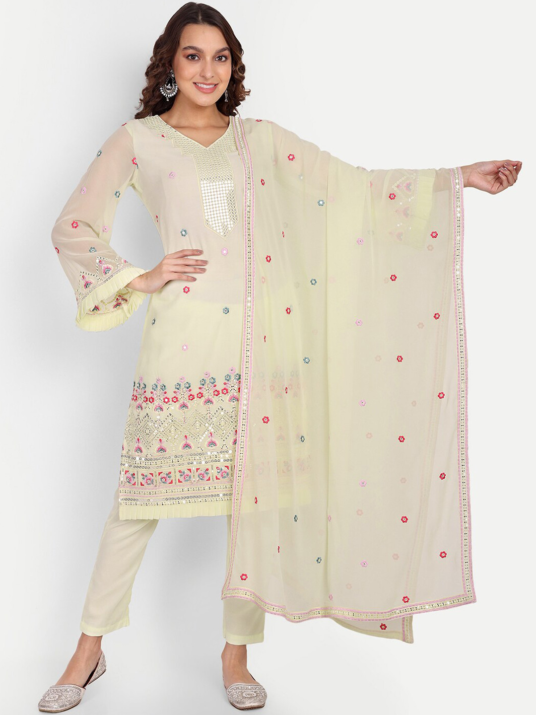 MARGI DESIGNERS Women Lime Green Floral Embroidered Regular Sequinned Kurta with Trousers & With Dupatta
MARGI DESIGNERS Women Lime Green Floral Embroidered Regular Sequinned Kurta with Trousers & With Dupatta