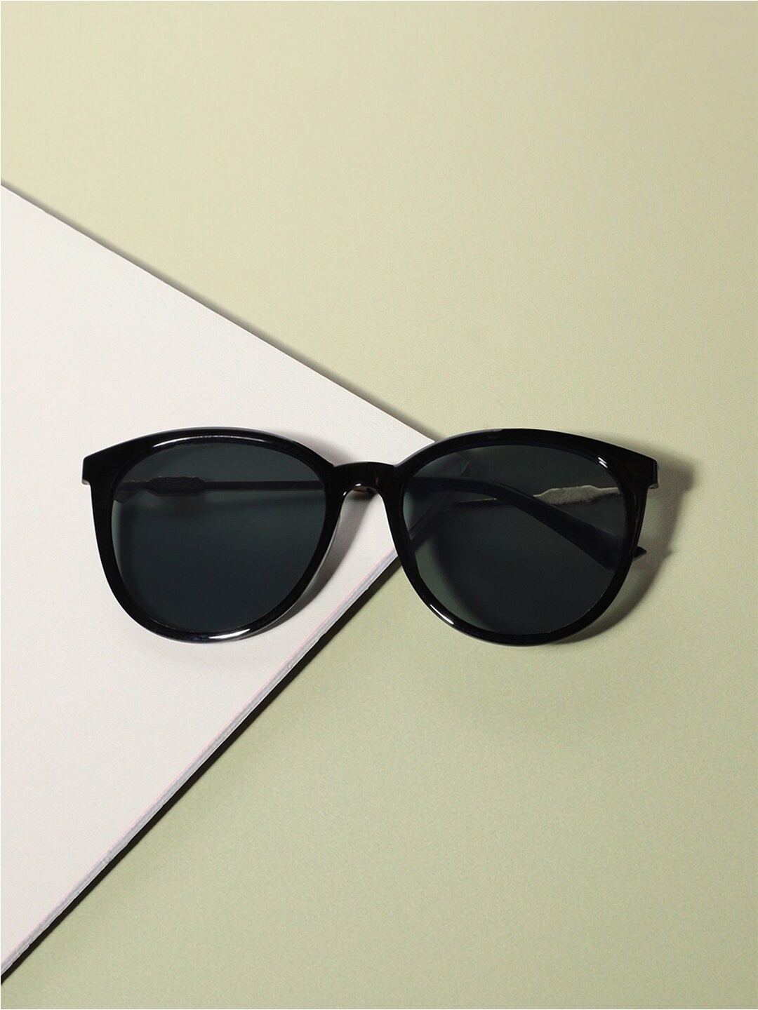 French Accent Men Butterfly Sunglasses with UV Protected Lens SS23FA_HSSG1146, Black
French Accent Men Butterfly Sunglasses with UV Protected Lens SS23FA_HSSG1146, Black