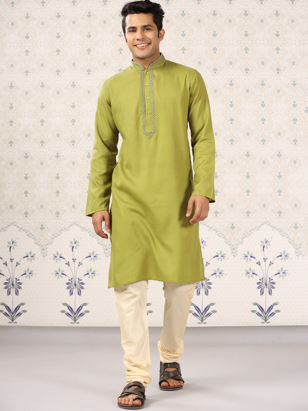 Ode by House of Pataudi Mandarin Collar Thread Work Straight Kurta with Churidar, Olive
Ode by House of Pataudi Mandarin Collar Thread Work Straight Kurta with Churidar, Olive