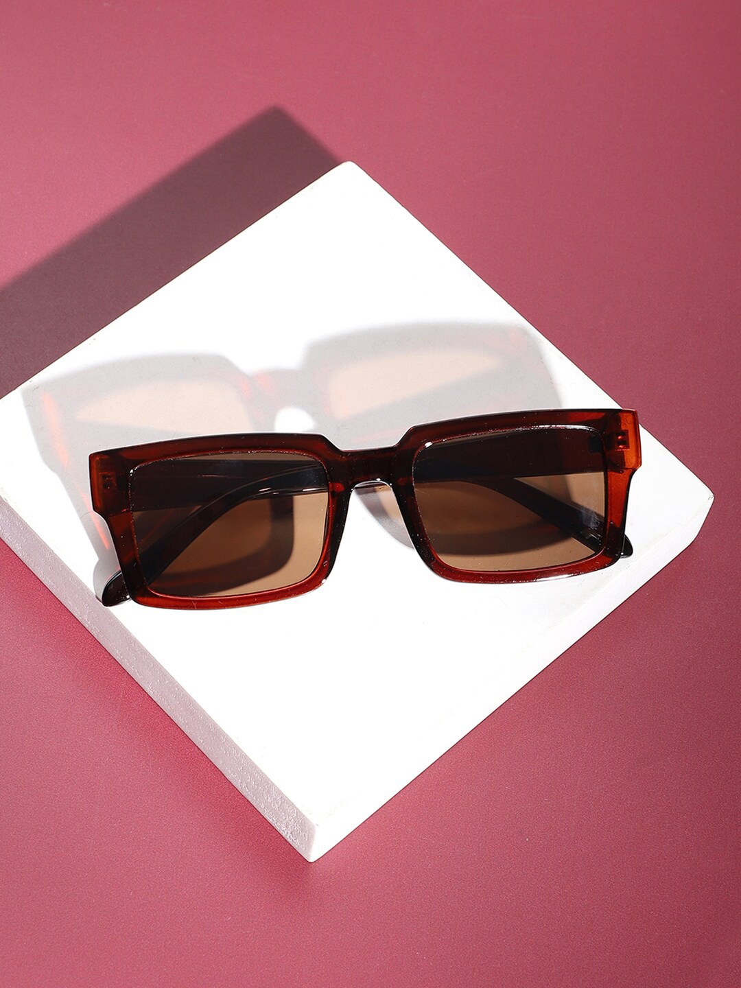 French Accent Men Rectangle Sunglasses with UV Protected Lens SS23FA_HSSG1120, Brown
French Accent Men Rectangle Sunglasses with UV Protected Lens SS23FA_HSSG1120, Brown