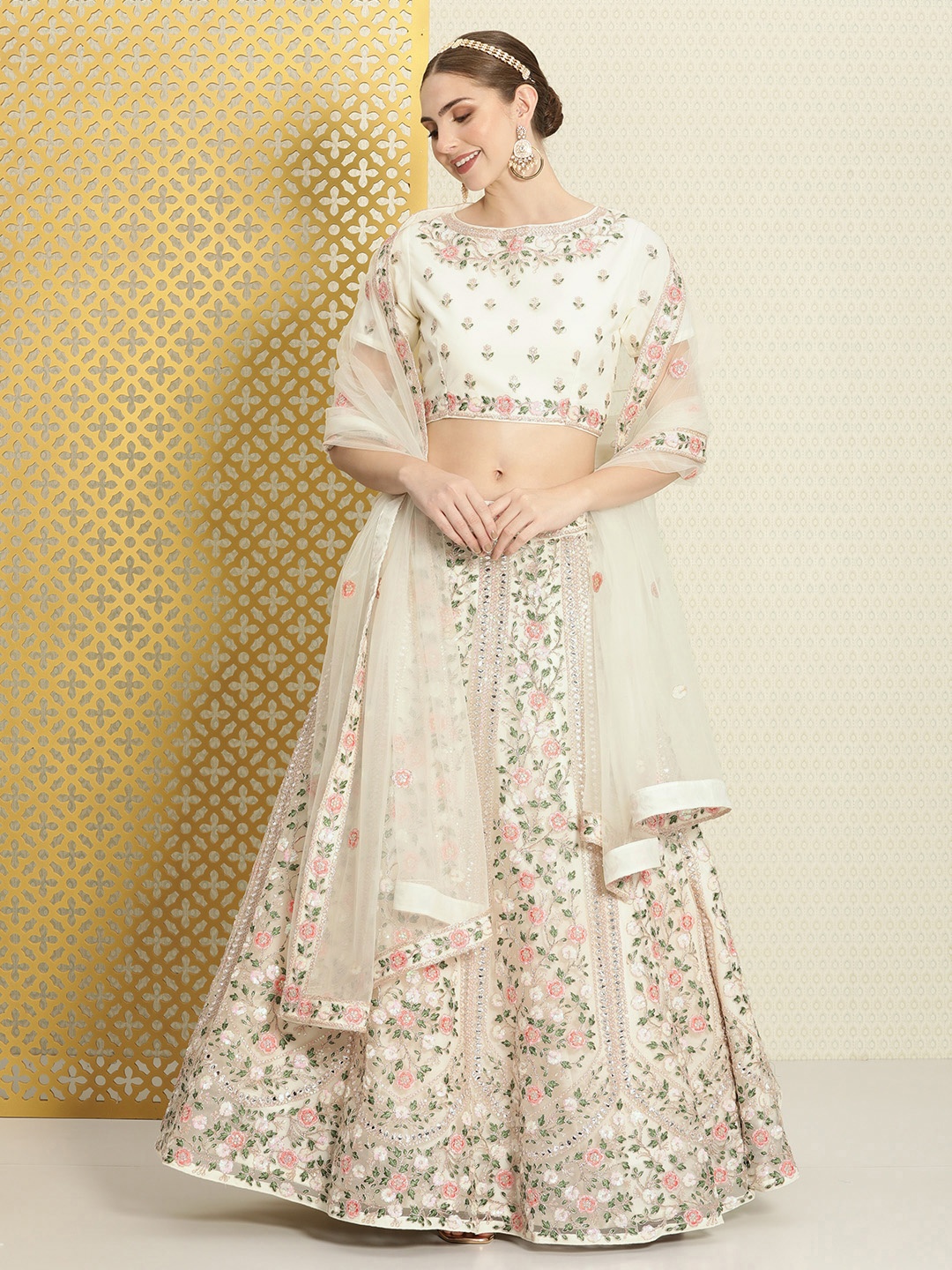 House of Pataudi Embellished Sequined Ready to Wear Jashn Lehenga & Blouse With Dupatta, Off white
House of Pataudi Embellished Sequined Ready to Wear Jashn Lehenga & Blouse With Dupatta, Off white