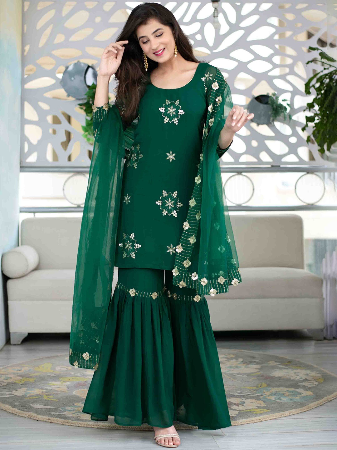 Label Shaurya Sanadhya Ethnic Motifs Embroidered Sequined Kurta with Sharara & Dupatta, Green
Label Shaurya Sanadhya Ethnic Motifs Embroidered Sequined Kurta with Sharara & Dupatta, Green