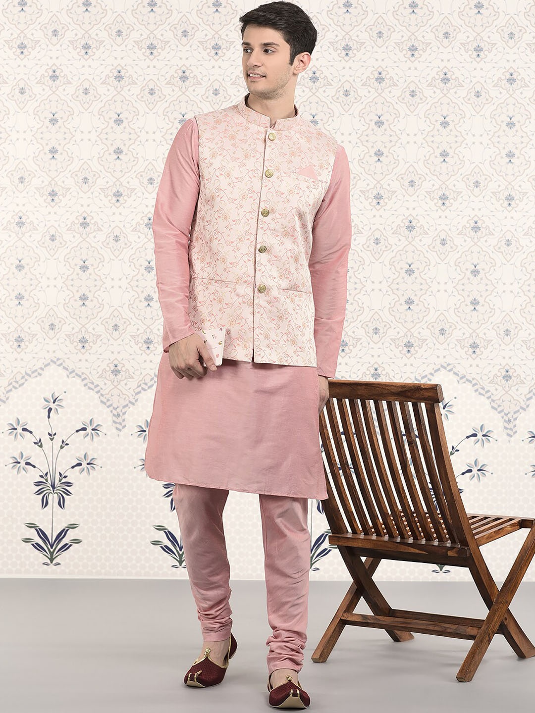 Ode by House of Pataudi Mandarin Collar Kurta with Churidar Woven Design Nehru Jacket, Peach
Ode by House of Pataudi Mandarin Collar Kurta with Churidar Woven Design Nehru Jacket, Peach