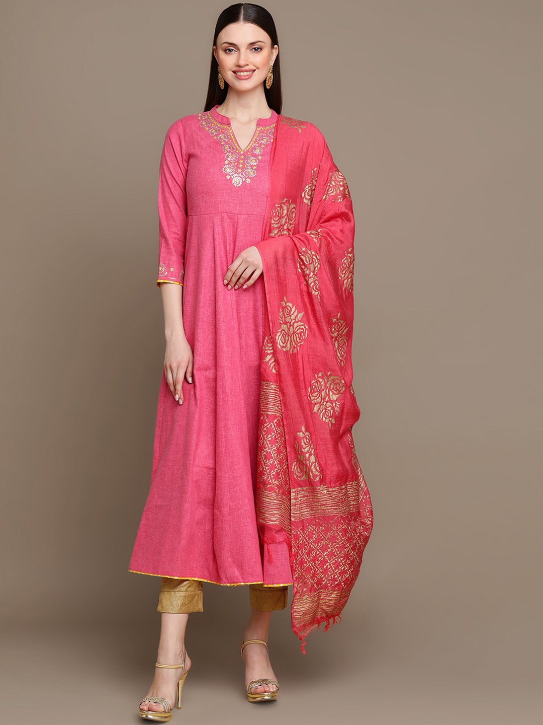HERE&NOW Woven Design Embroidered Thread Work Anarkali Cotton Kurta With Dupatta, Pink
HERE&NOW Woven Design Embroidered Thread Work Anarkali Cotton Kurta With Dupatta, Pink