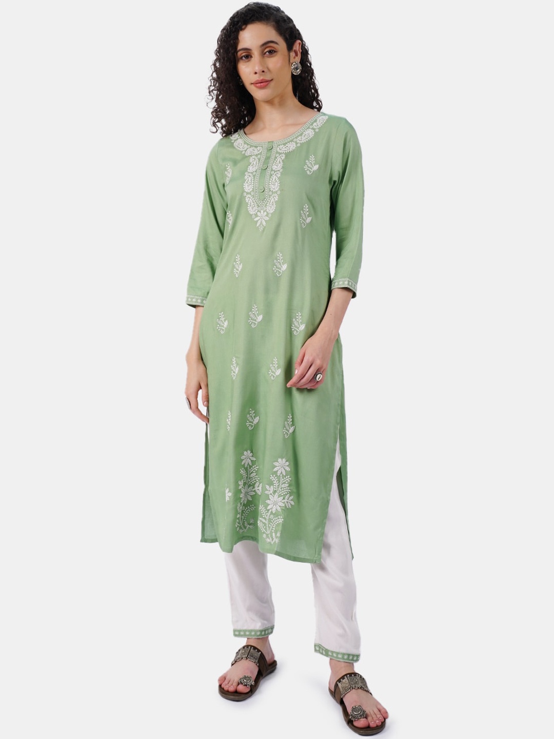 Rmya Ethnic Motifs Yoke Design Thread Work Screen Kurta With Trousers & Dupatta, Olive
Rmya Ethnic Motifs Yoke Design Thread Work Screen Kurta With Trousers & Dupatta, Olive