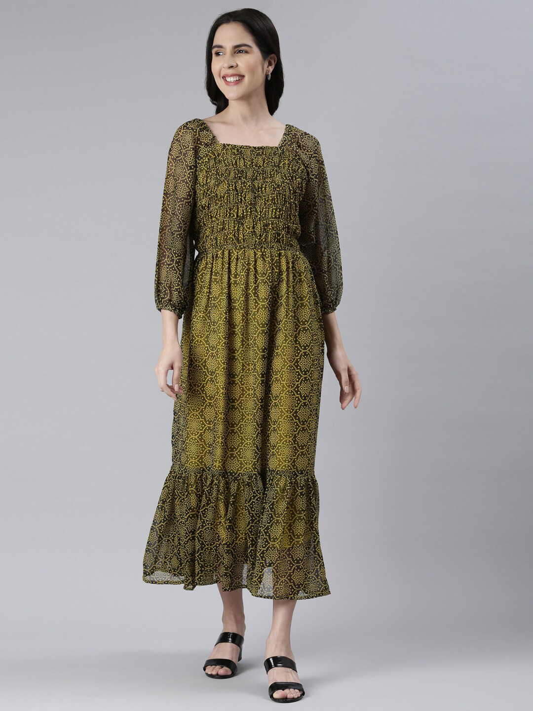 Souchii Bandhani Printed Puff Sleeve Smocked Flounce Chiffon Fit & Flare Midi Ethnic Dress, Green
Souchii Bandhani Printed Puff Sleeve Smocked Flounce Chiffon Fit & Flare Midi Ethnic Dress, Green