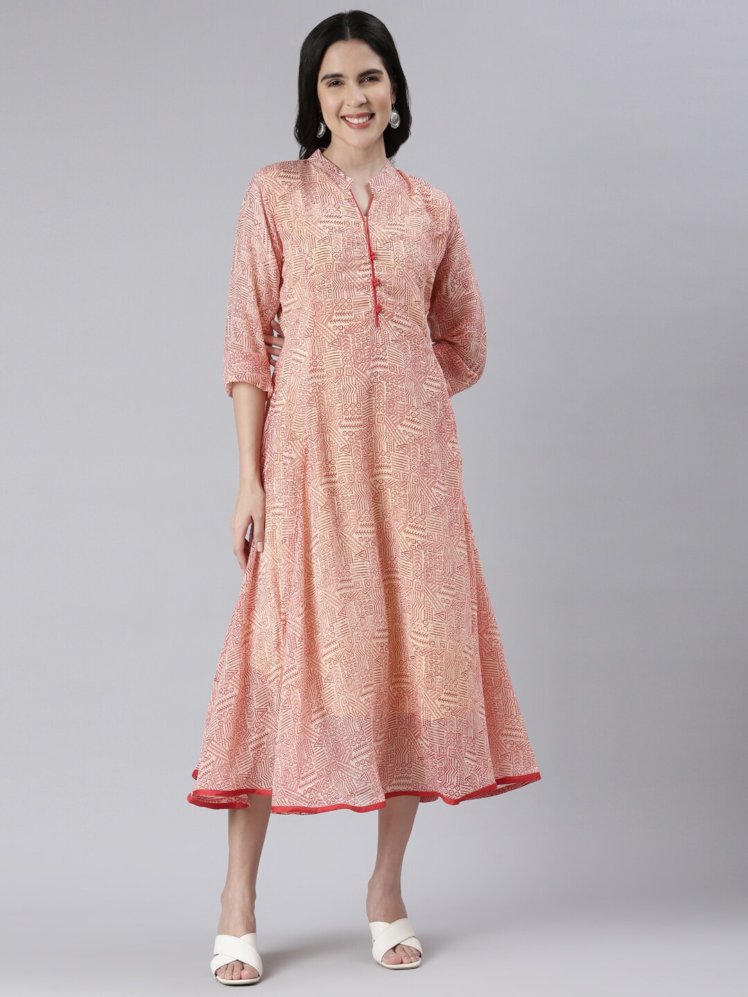 Souchii Ethnic Motifs Printed Mandarin Collar A-Line Chiffon Midi Ethnic Dress, Peach
Souchii Ethnic Motifs Printed Mandarin Collar A-Line Chiffon Midi Ethnic Dress, Peach