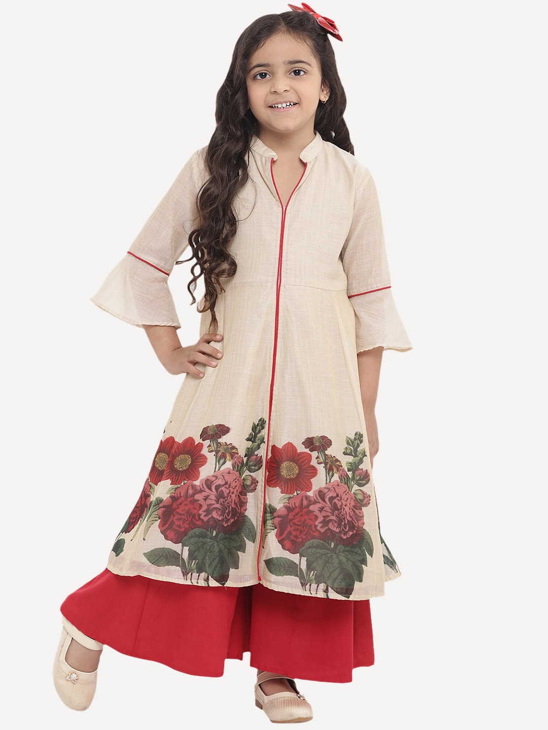 Bitiya by Bhama Girls Floral Print Mandarin Collar Pure Cotton Kurta With Palazzos, Beige
Bitiya by Bhama Girls Floral Print Mandarin Collar Pure Cotton Kurta With Palazzos, Beige