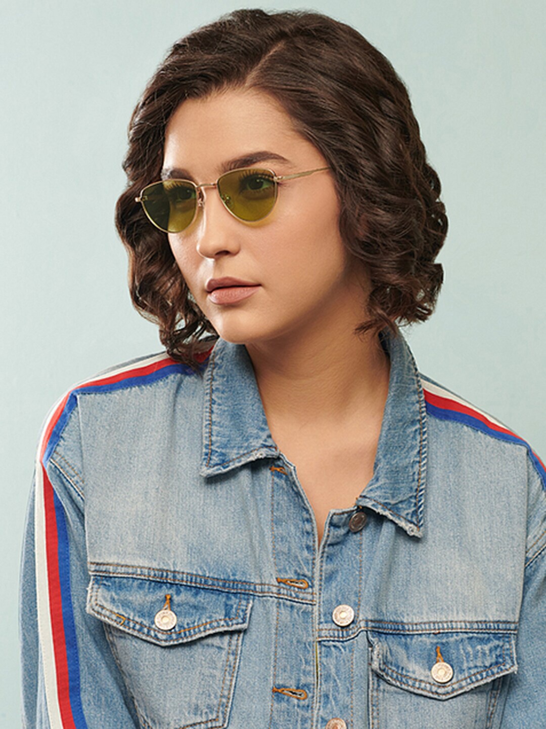 Vincent Chase Women Cateye Sunglasses with Polarised and UV Protected Lens 146640, Green
Vincent Chase Women Cateye Sunglasses with Polarised and UV Protected Lens 146640, Green