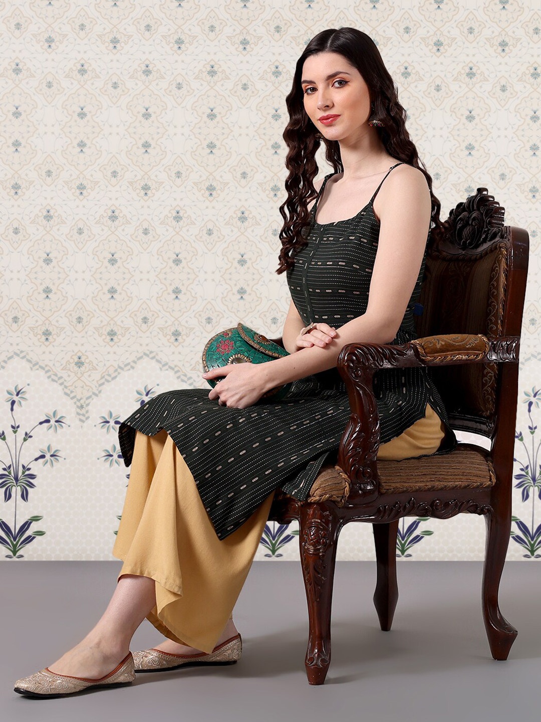 Ode by House of Pataudi Cotton Geometric Texture Shoulder Straps Kurta, Black
Ode by House of Pataudi Cotton Geometric Texture Shoulder Straps Kurta, Black
