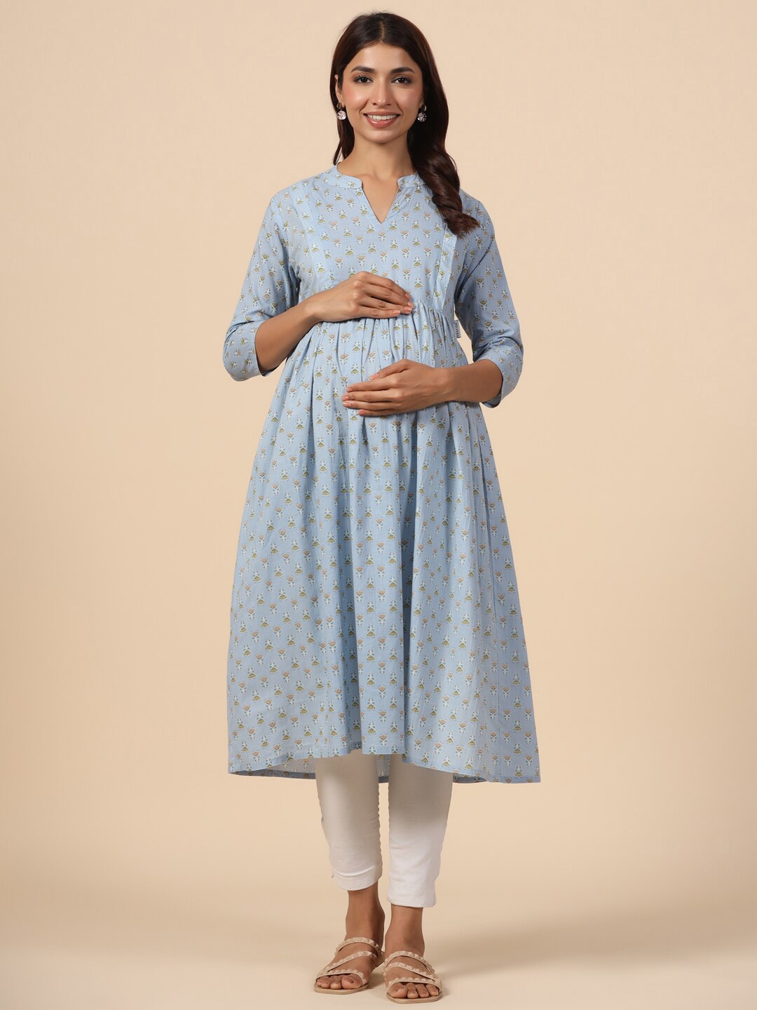 CRAFIQA Ethnic Motif Printed Maternity Mandarin Collar Pure Cotton Anarkali Kurta, Blue
CRAFIQA Ethnic Motif Printed Maternity Mandarin Collar Pure Cotton Anarkali Kurta, Blue