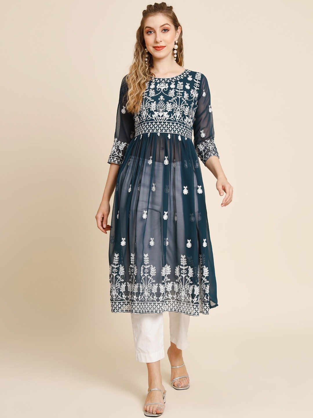 VAIRAGEE Ethnic Motifs Embroidered Thread Work Georgette Anarkali Kurta, Teal
VAIRAGEE Ethnic Motifs Embroidered Thread Work Georgette Anarkali Kurta, Teal