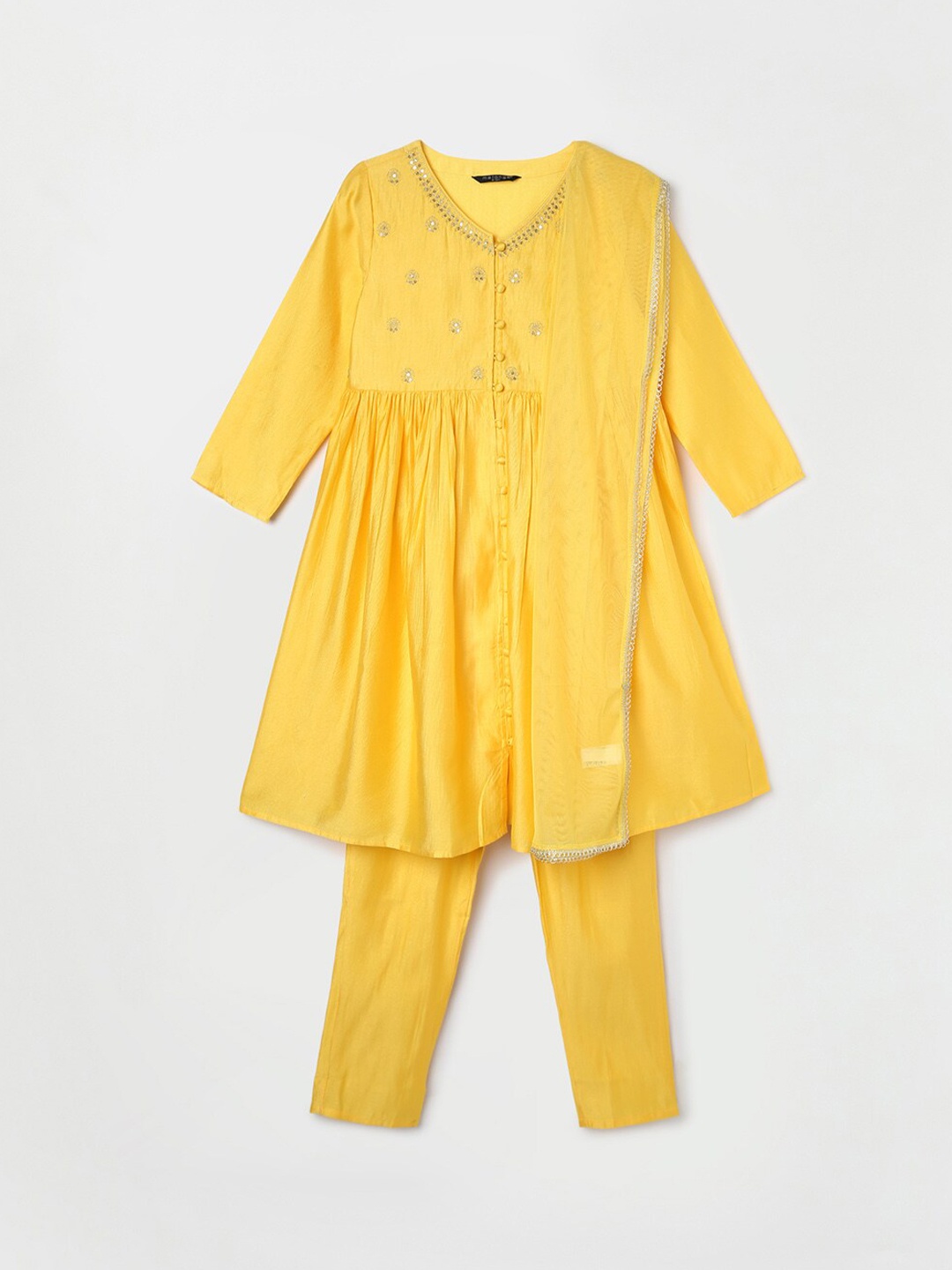 Melange by Lifestyle Girls Embroidered V Neck Sequinned Kurta With Trousers & Dupatta, Yellow
Melange by Lifestyle Girls Embroidered V Neck Sequinned Kurta With Trousers & Dupatta, Yellow