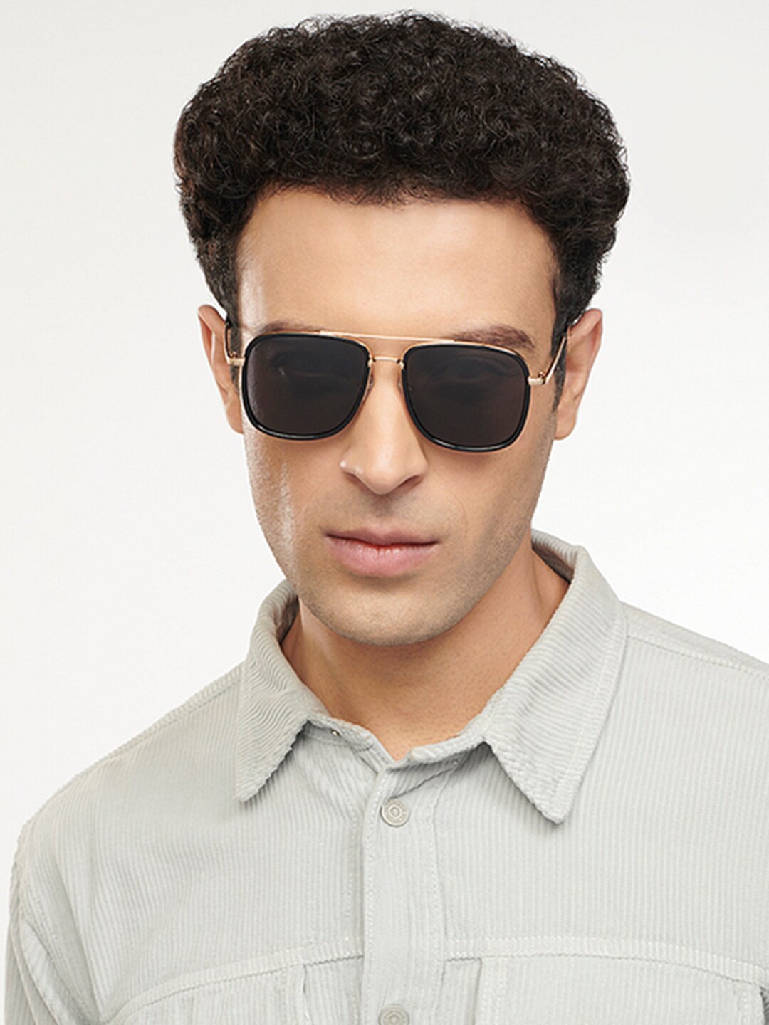 Vincent Chase Lens & Square Sunglasses with Polarised and UV Protected Lens 204231, Grey
Vincent Chase Lens & Square Sunglasses with Polarised and UV Protected Lens 204231, Grey