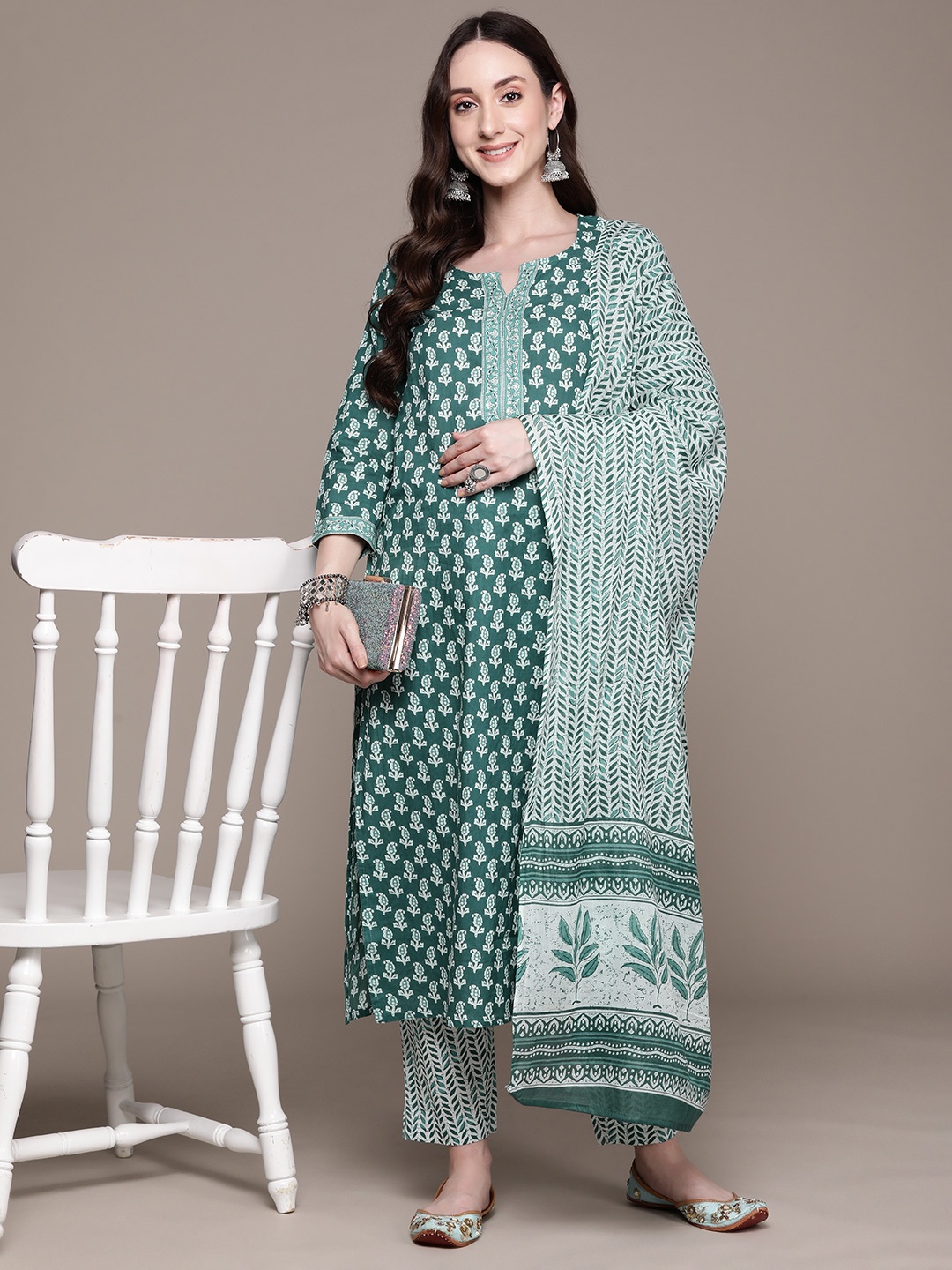 Anubhutee Women Ethnic Motifs Printed Pure Cotton Kurta with Trousers & With Dupatta, Teal
Anubhutee Women Ethnic Motifs Printed Pure Cotton Kurta with Trousers & With Dupatta, Teal