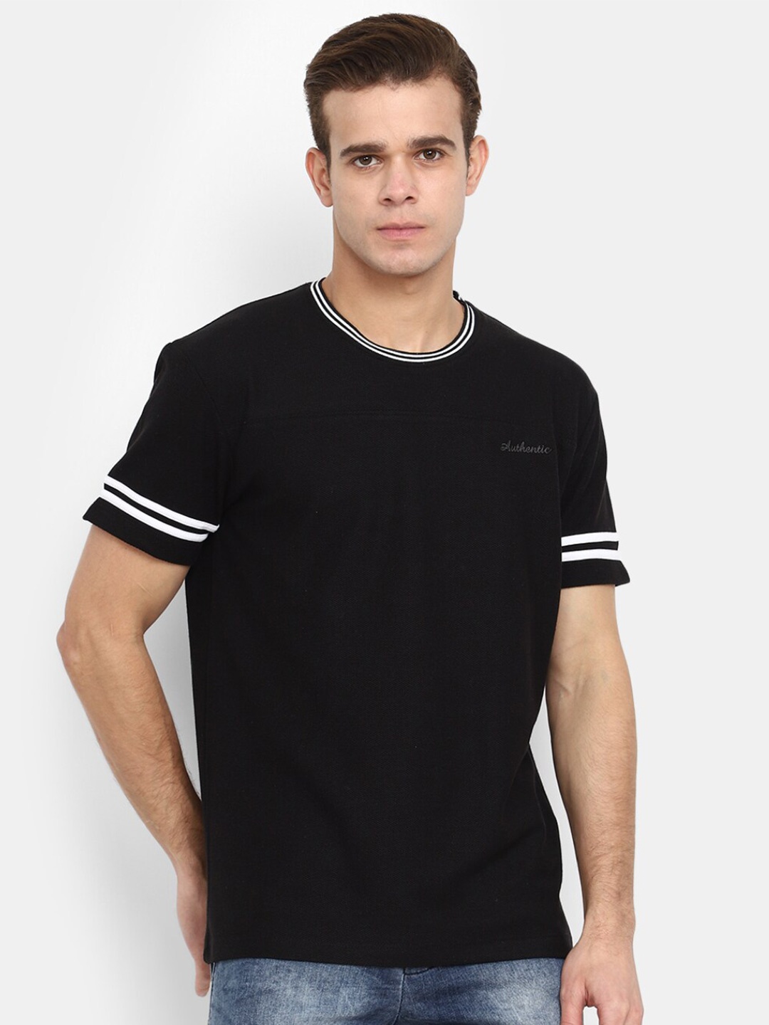 V-Mart Round Neck Cotton T-shirt, Black