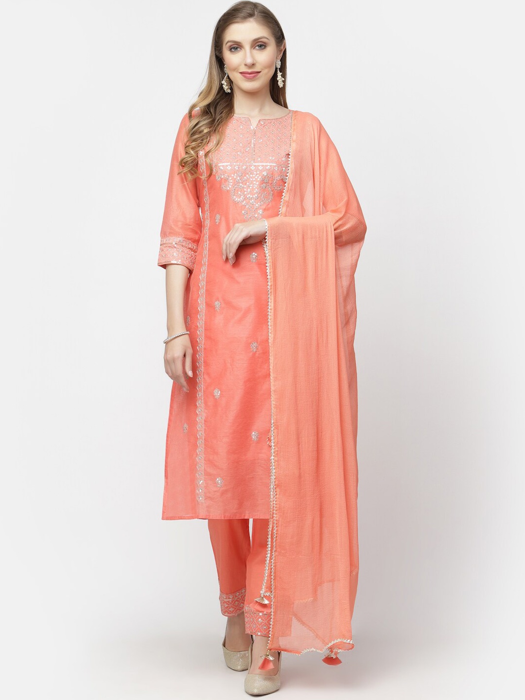 YELLOW CLOUD Ethnic Motifs Embroidered Chanderi Cotton Kurta with Trousers & Dupatta, Peach
YELLOW CLOUD Ethnic Motifs Embroidered Chanderi Cotton Kurta with Trousers & Dupatta, Peach