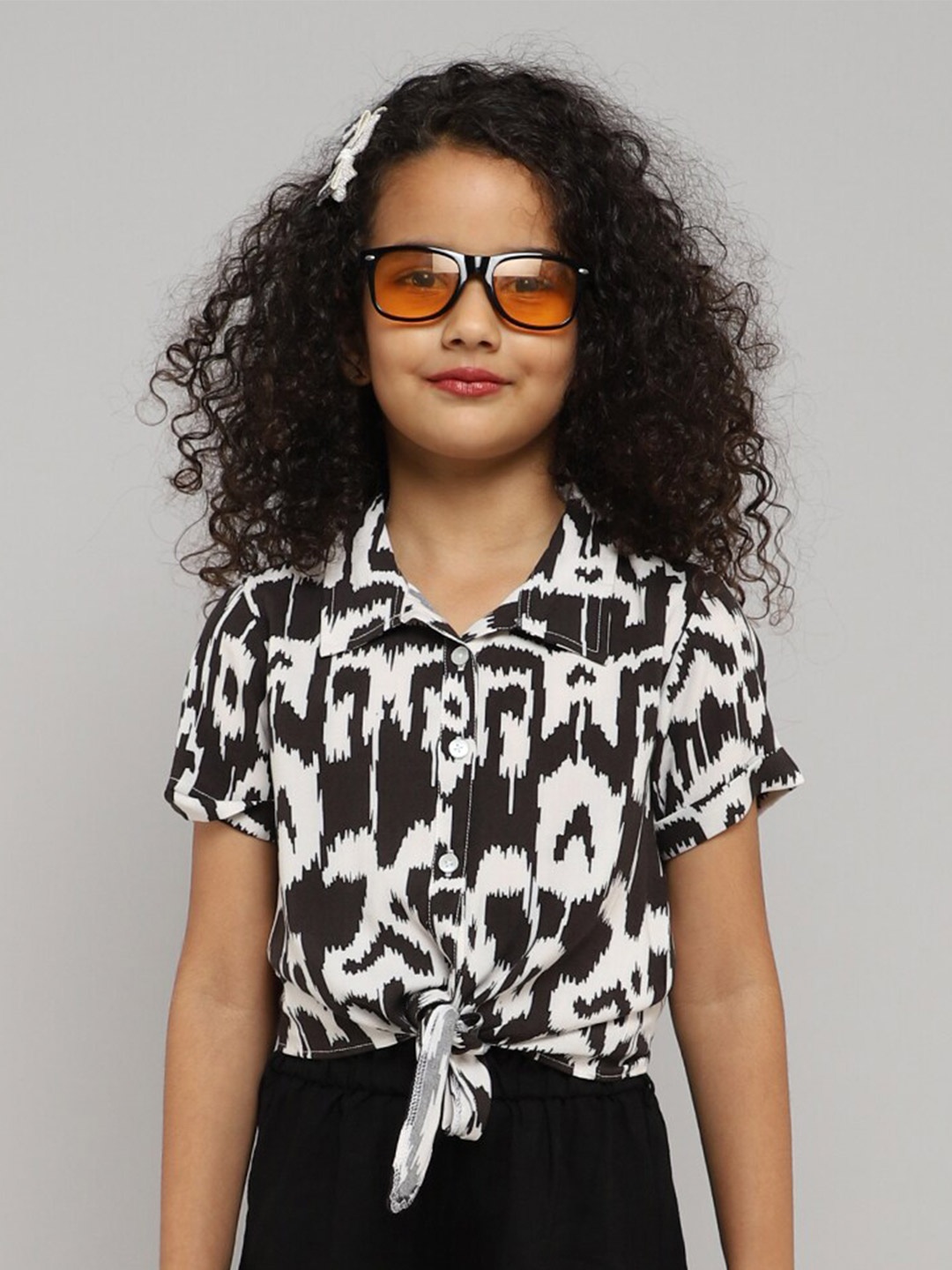 taffykids Girls Abstract Printed Tie-Up Top, Black