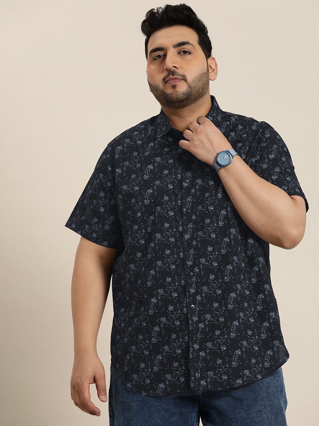 Sztori Plus Size Floral Printed Pure Cotton Casual Shirt, Black
