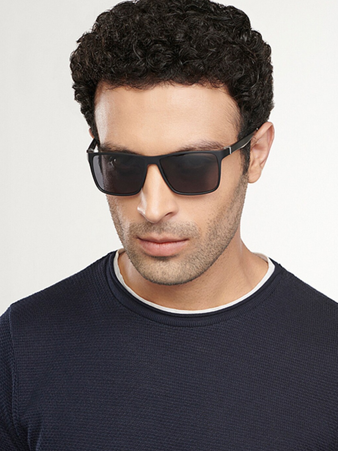 Vincent Chase Full Rim Wayfarer Sunglasses with Polarised and UV Protected Lens 204583, Grey
Vincent Chase Full Rim Wayfarer Sunglasses with Polarised and UV Protected Lens 204583, Grey