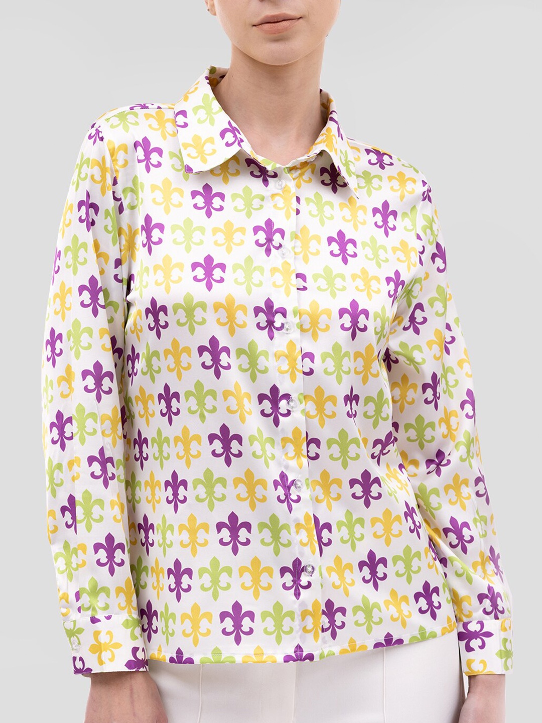 Samshek Ethnic Motifs Printed Spread Collar Long Sleeves Casual Satin Shirt, Purple
Samshek Ethnic Motifs Printed Spread Collar Long Sleeves Casual Satin Shirt, Purple