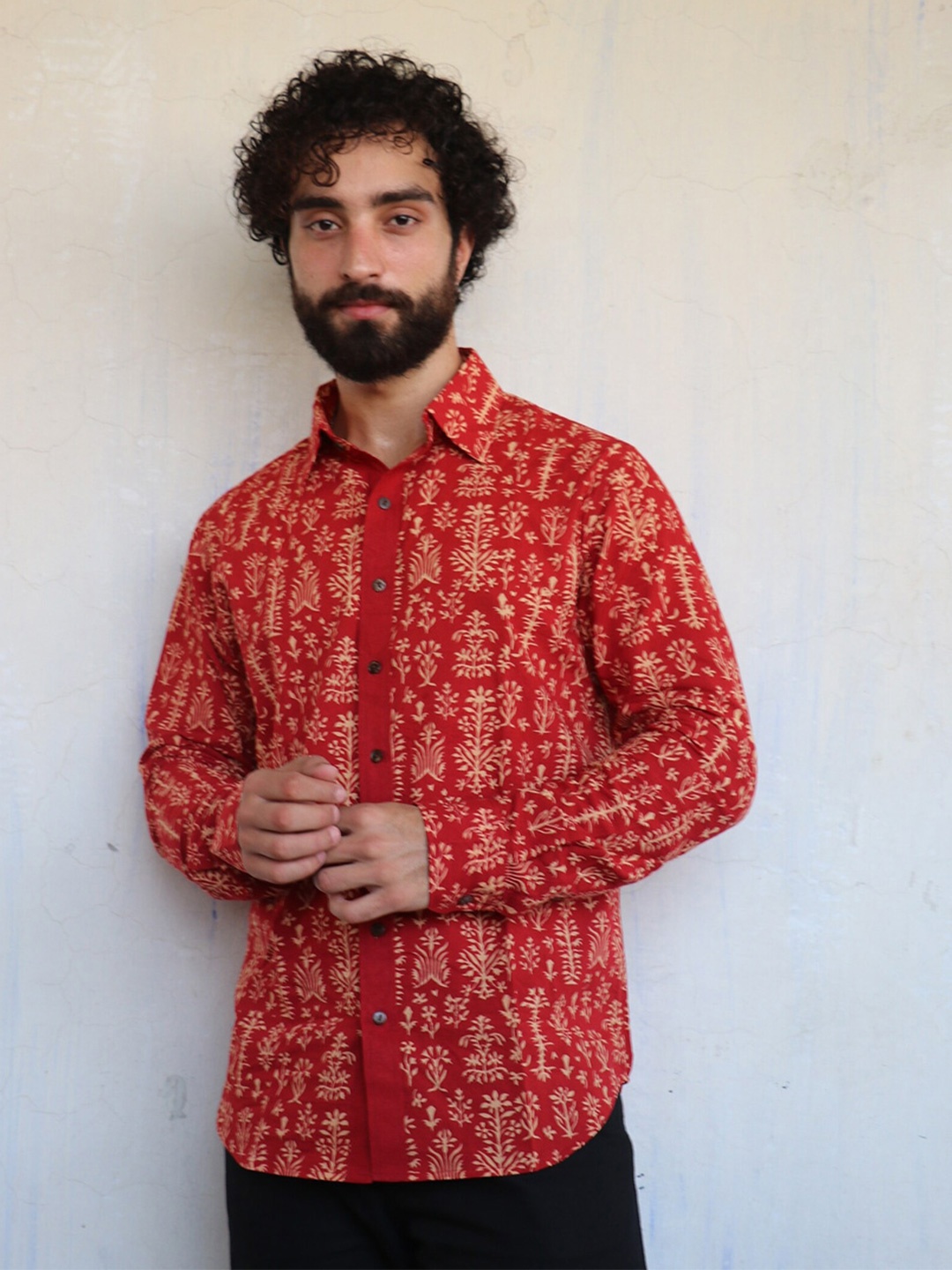Chidiyaa Ethnic Motifs Block Printed Spread Collar Standard Cotton Casual Shirt, Red
Chidiyaa Ethnic Motifs Block Printed Spread Collar Standard Cotton Casual Shirt, Red