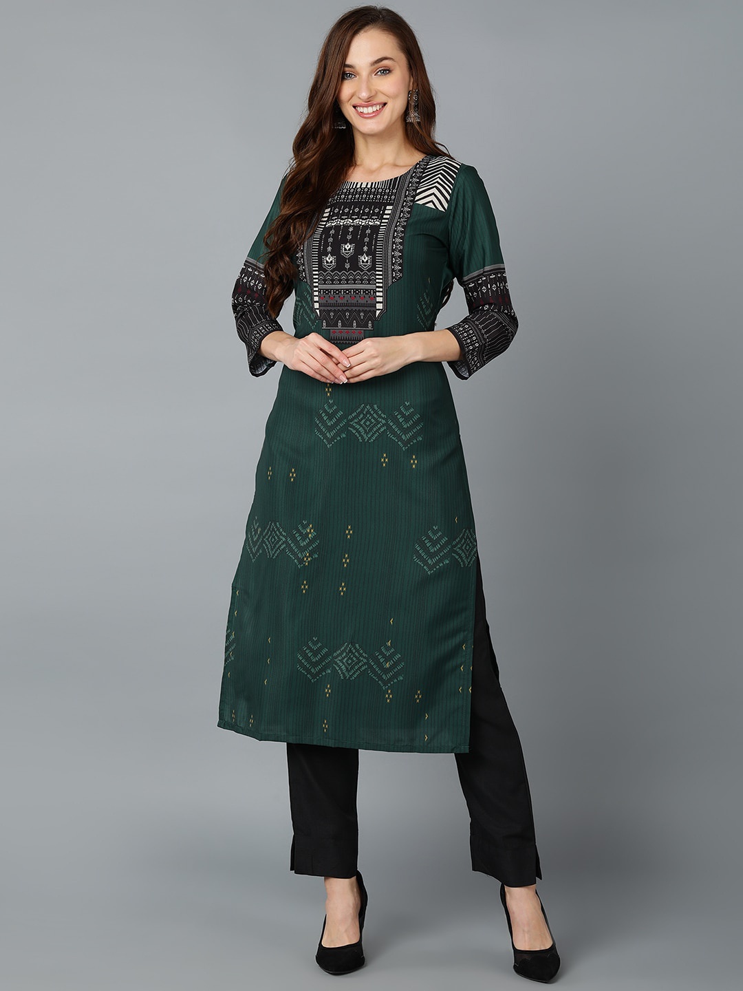 AHIKA Ethnic Motifs Printed Kurta, Green