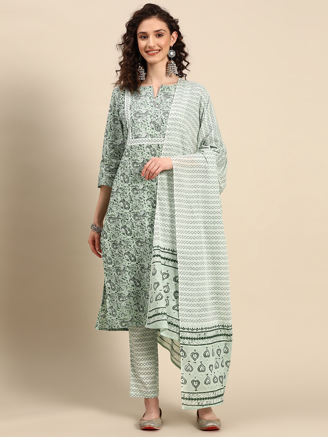 INDYES Women Paisley Printed Aari Work Pure Cotton Kurta with Trousers & With Dupatta, Green
INDYES Women Paisley Printed Aari Work Pure Cotton Kurta with Trousers & With Dupatta, Green