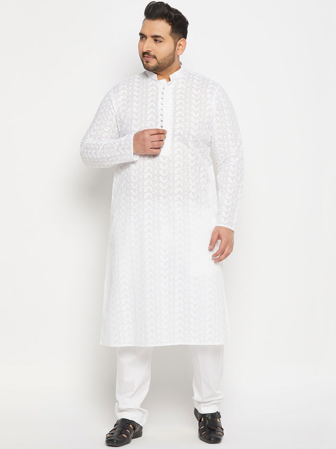 VASTRAMAY Men Plus Size Paisley Embroidered Chikankari Pure Cotton Kurta with Pyjamas, White
VASTRAMAY Men Plus Size Paisley Embroidered Chikankari Pure Cotton Kurta with Pyjamas, White