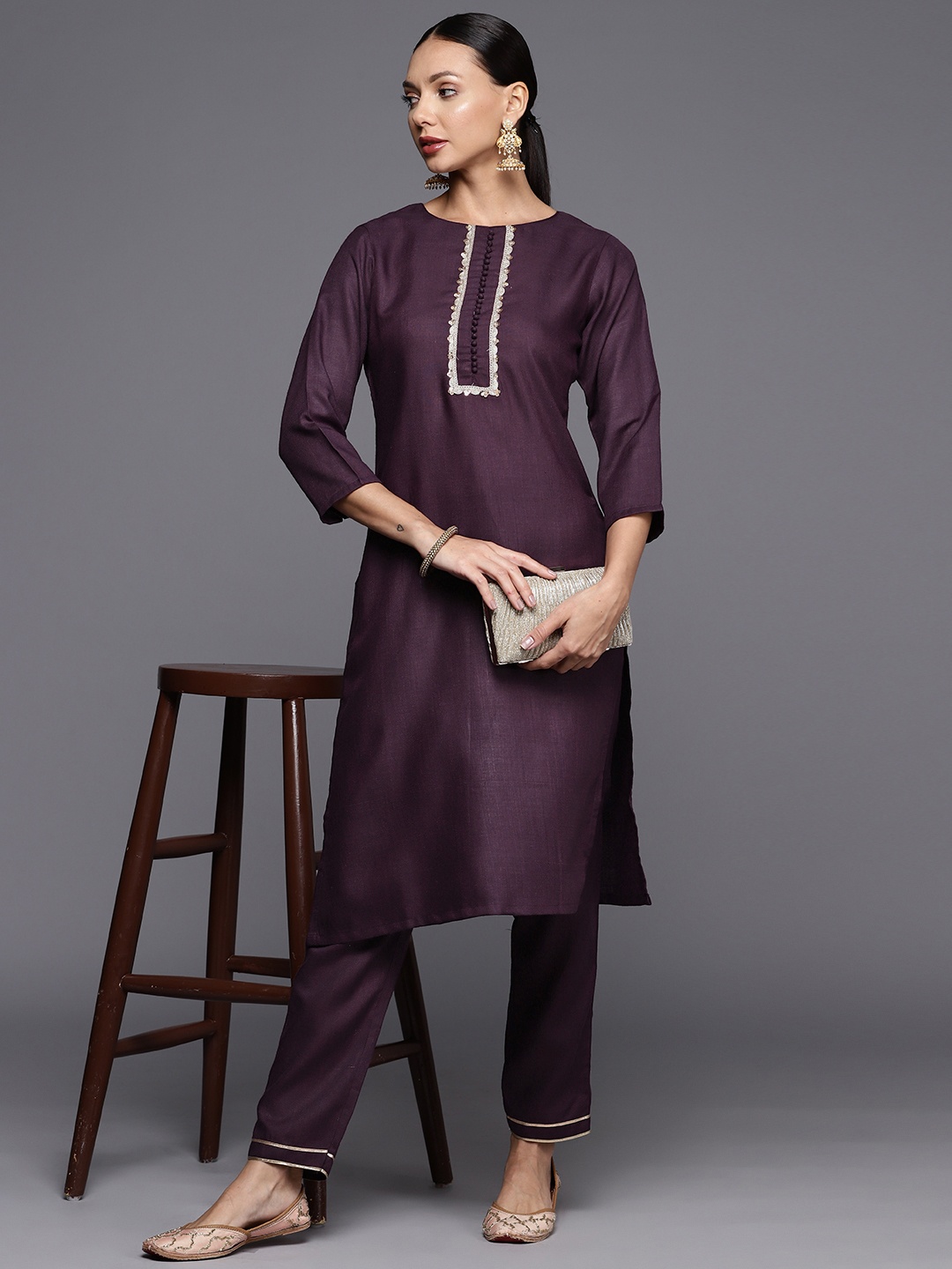 MASSTANI BY INDDUS Women Yoke Design Regular Gotta Patti Kurta with Trousers, Burgundy
MASSTANI BY INDDUS Women Yoke Design Regular Gotta Patti Kurta with Trousers, Burgundy