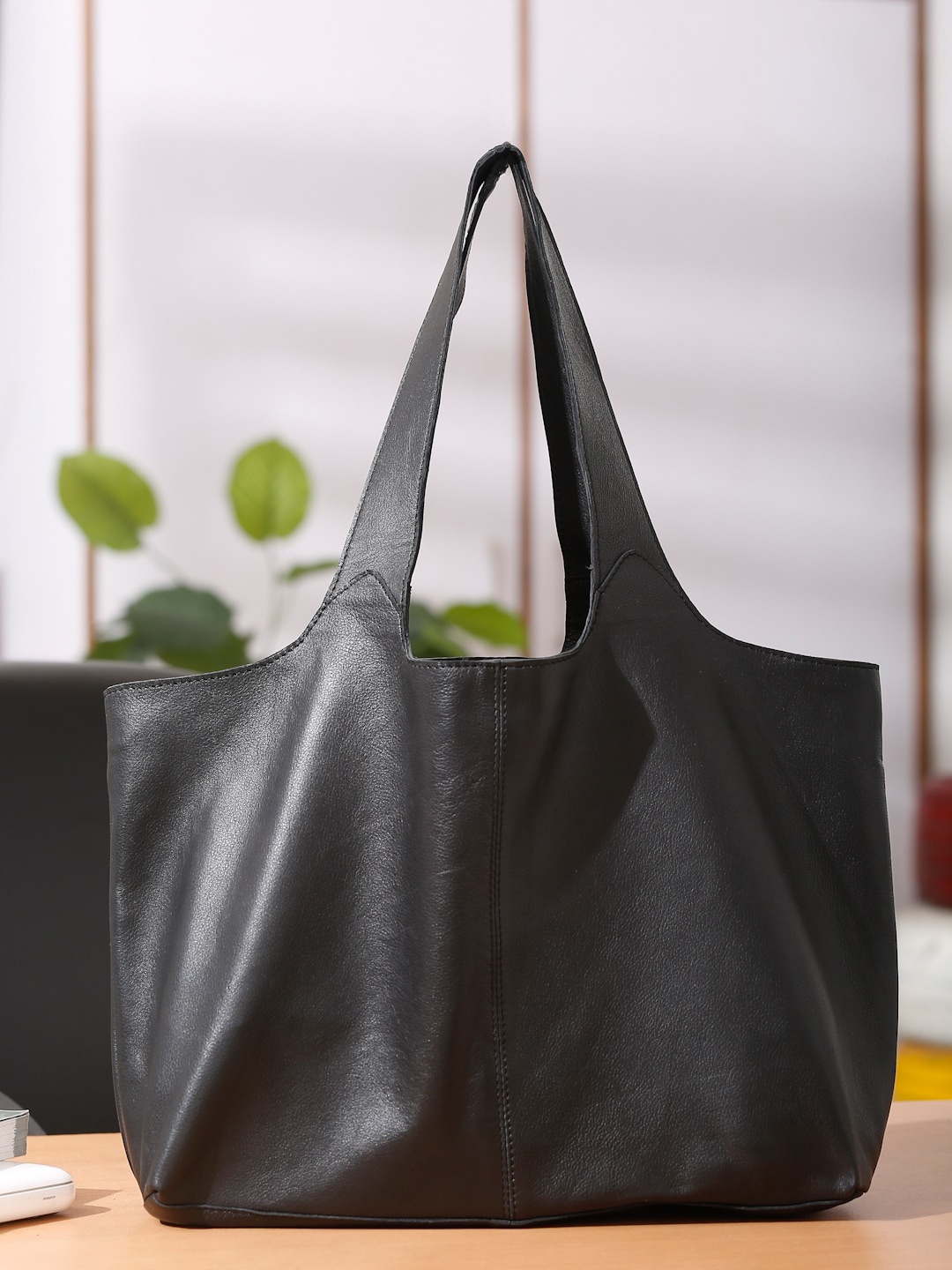 Suvaska Leather Oversized Structured Shoulder Bag, Black