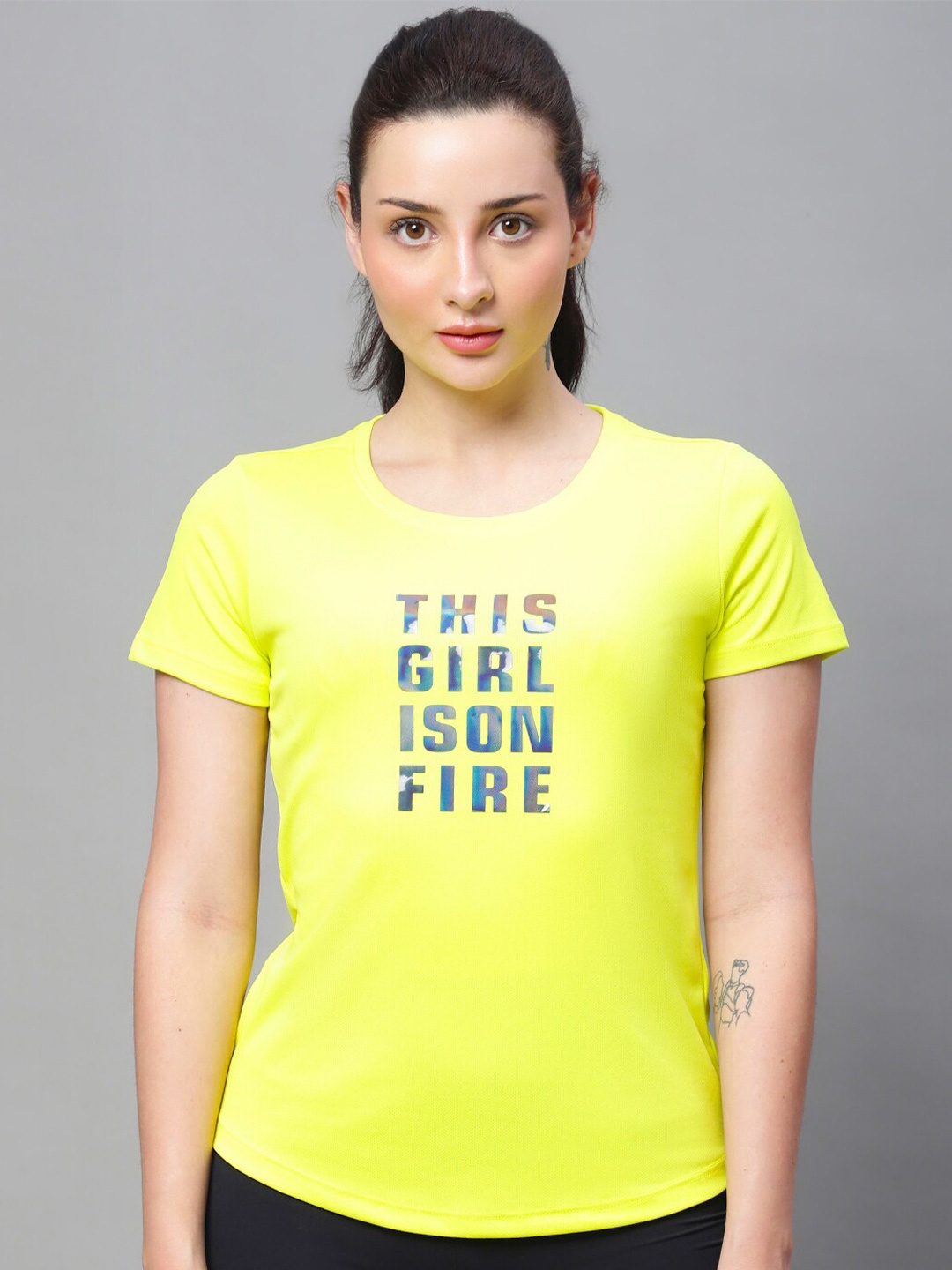 PERFKT-U Typography Printed Round Neck T-Shirt, Yellow