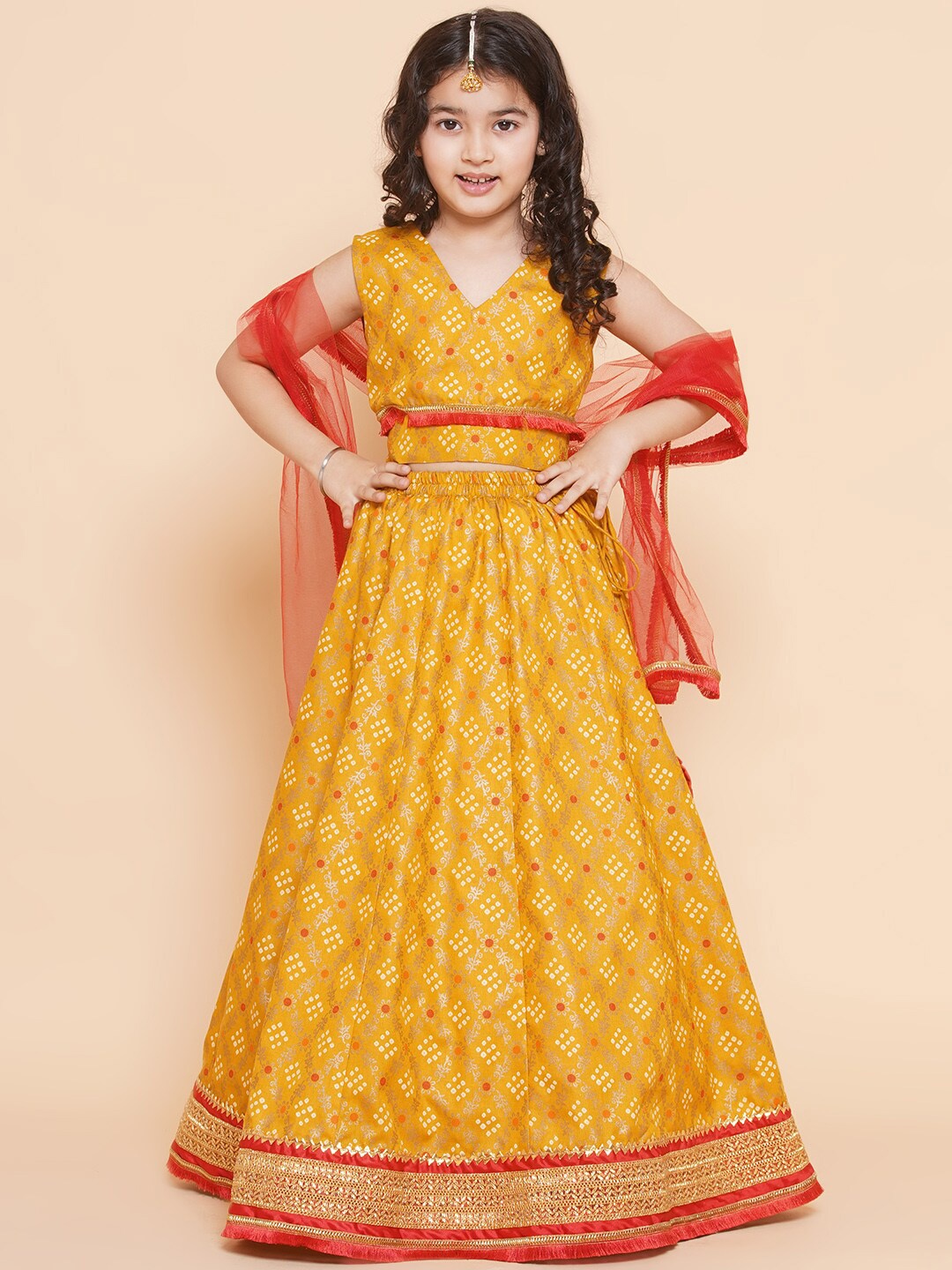 Bitiya by Bhama Girls Bandhani Printed Gotta Patti Cotton Lehenga & Blouse With Dupatta, Yellow
Bitiya by Bhama Girls Bandhani Printed Gotta Patti Cotton Lehenga & Blouse With Dupatta, Yellow