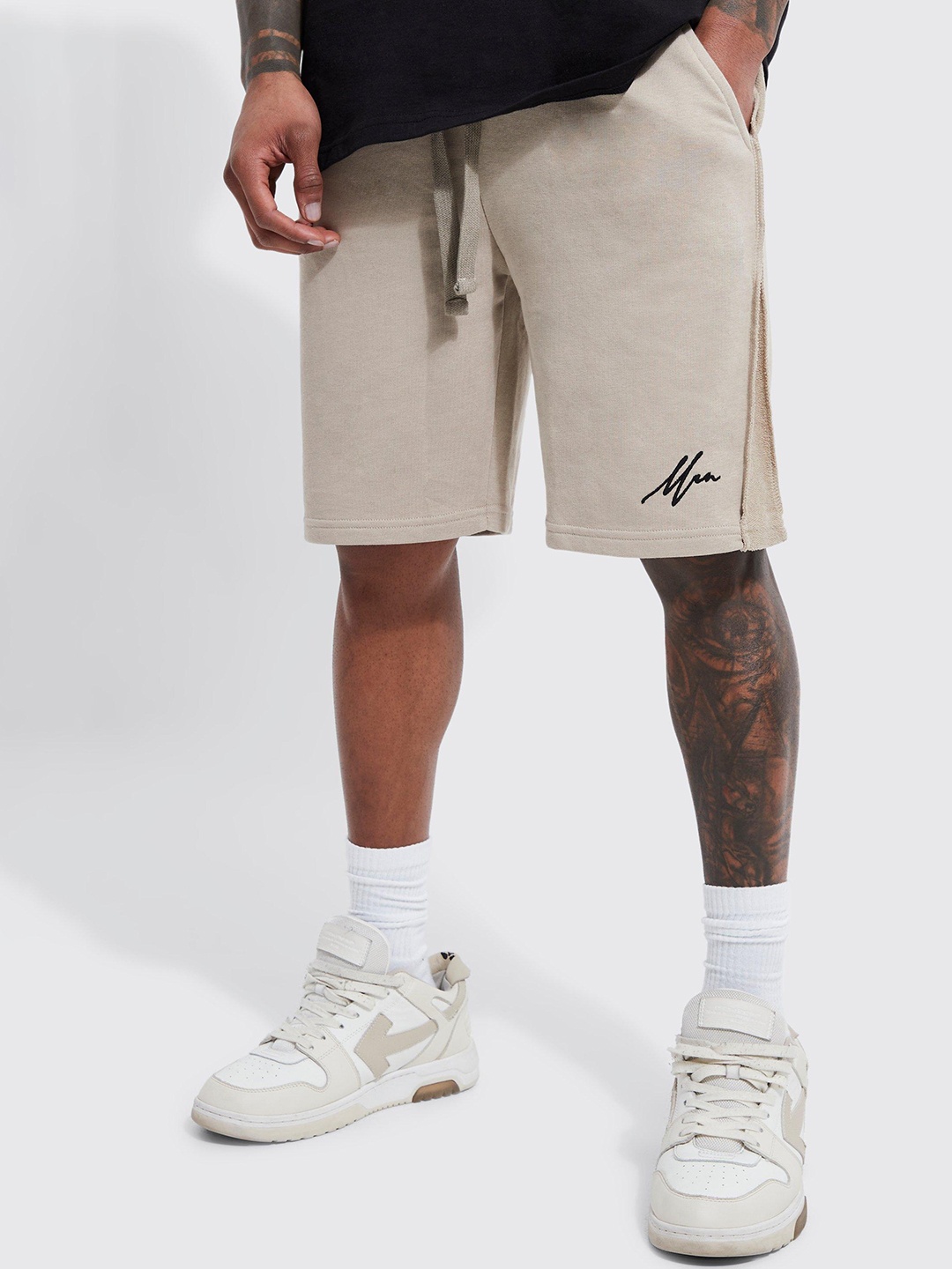 boohooMAN Solid Loose Fit Shorts, Beige