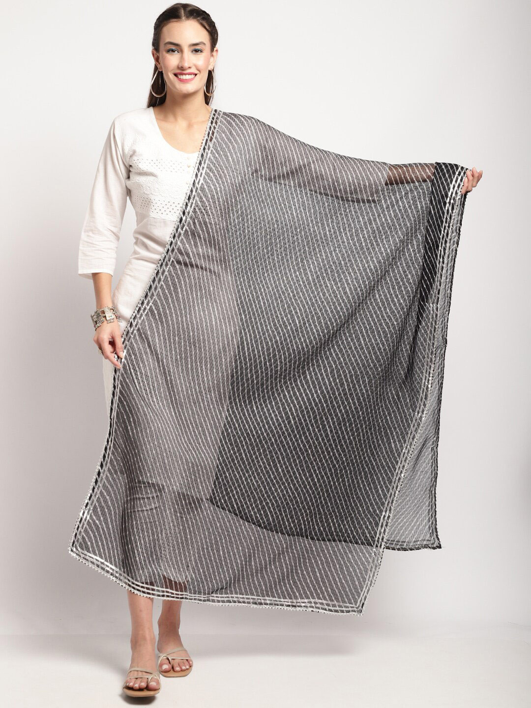 Miaz Lifestyle Silk Striped Leheriya Dupatta, Black
Miaz Lifestyle Silk Striped Leheriya Dupatta, Black