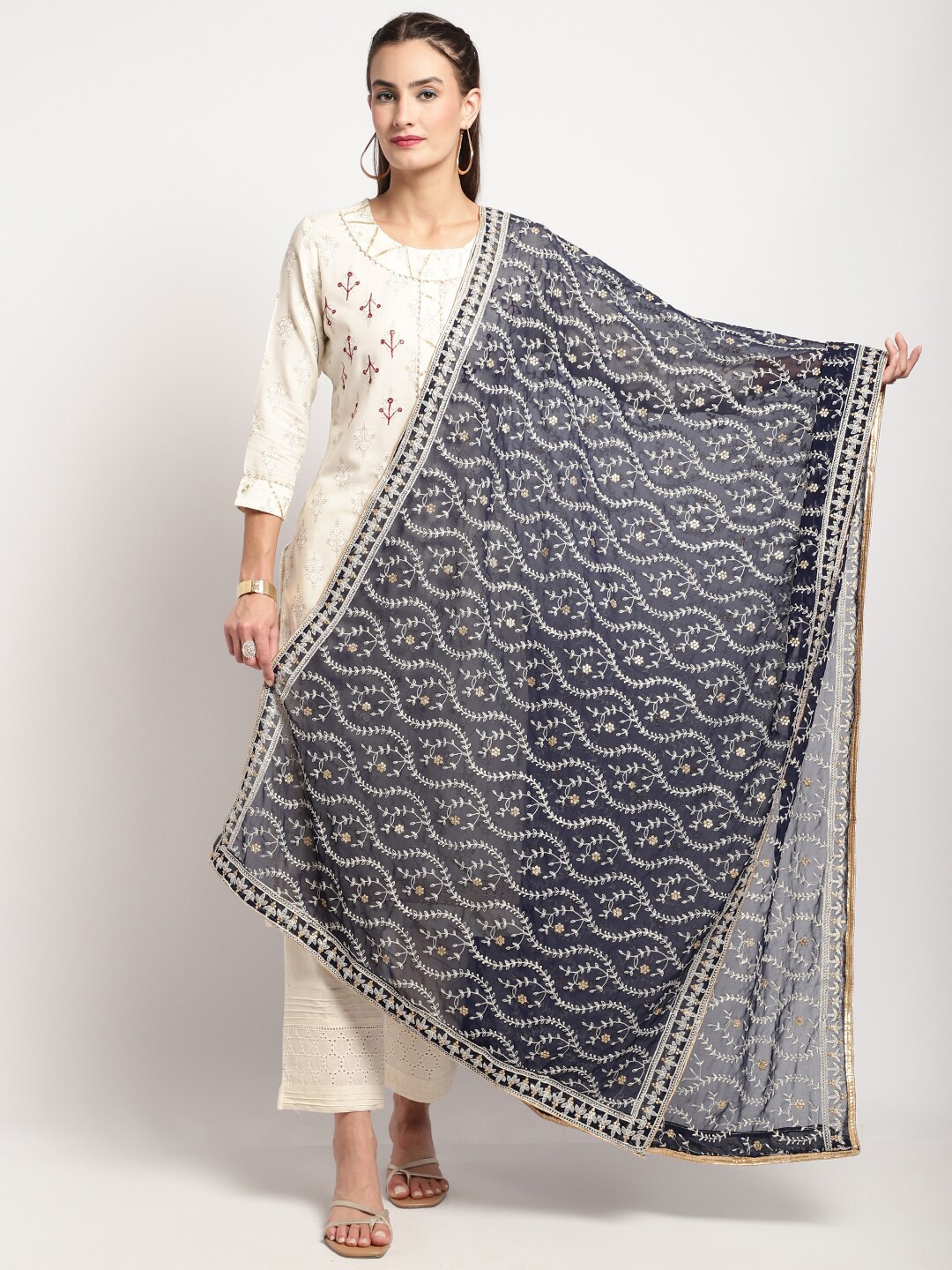 Miaz Lifestyle Silk Ethnic Motifs Embroidered Bandhani Dupatta, Navy blue
Miaz Lifestyle Silk Ethnic Motifs Embroidered Bandhani Dupatta, Navy blue