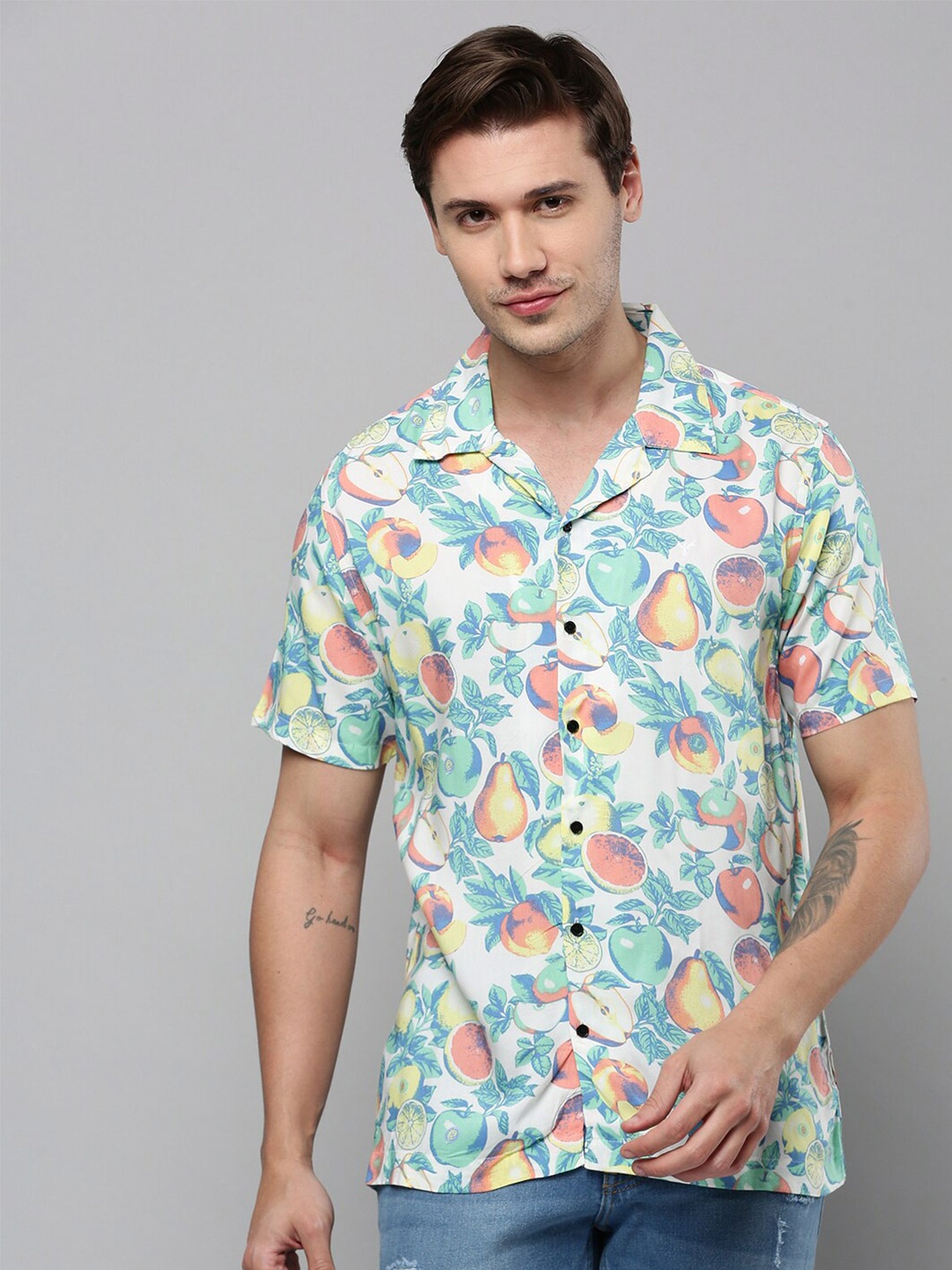 SHOWOFF Conversational Printed Cuban Collar Short Sleeves Comfort Fit Casual Shirt, White
SHOWOFF Conversational Printed Cuban Collar Short Sleeves Comfort Fit Casual Shirt, White