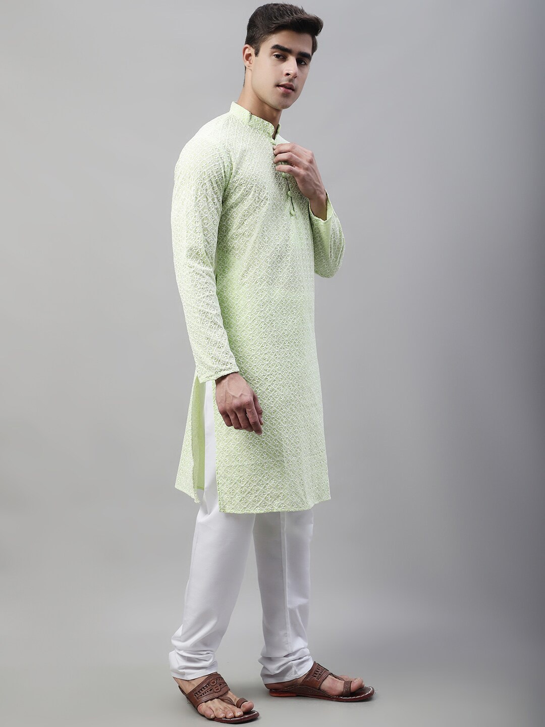 Jompers Floral Embroidered Regular Chikankari Pure Cotton Kurta With Churidar, Green
Jompers Floral Embroidered Regular Chikankari Pure Cotton Kurta With Churidar, Green