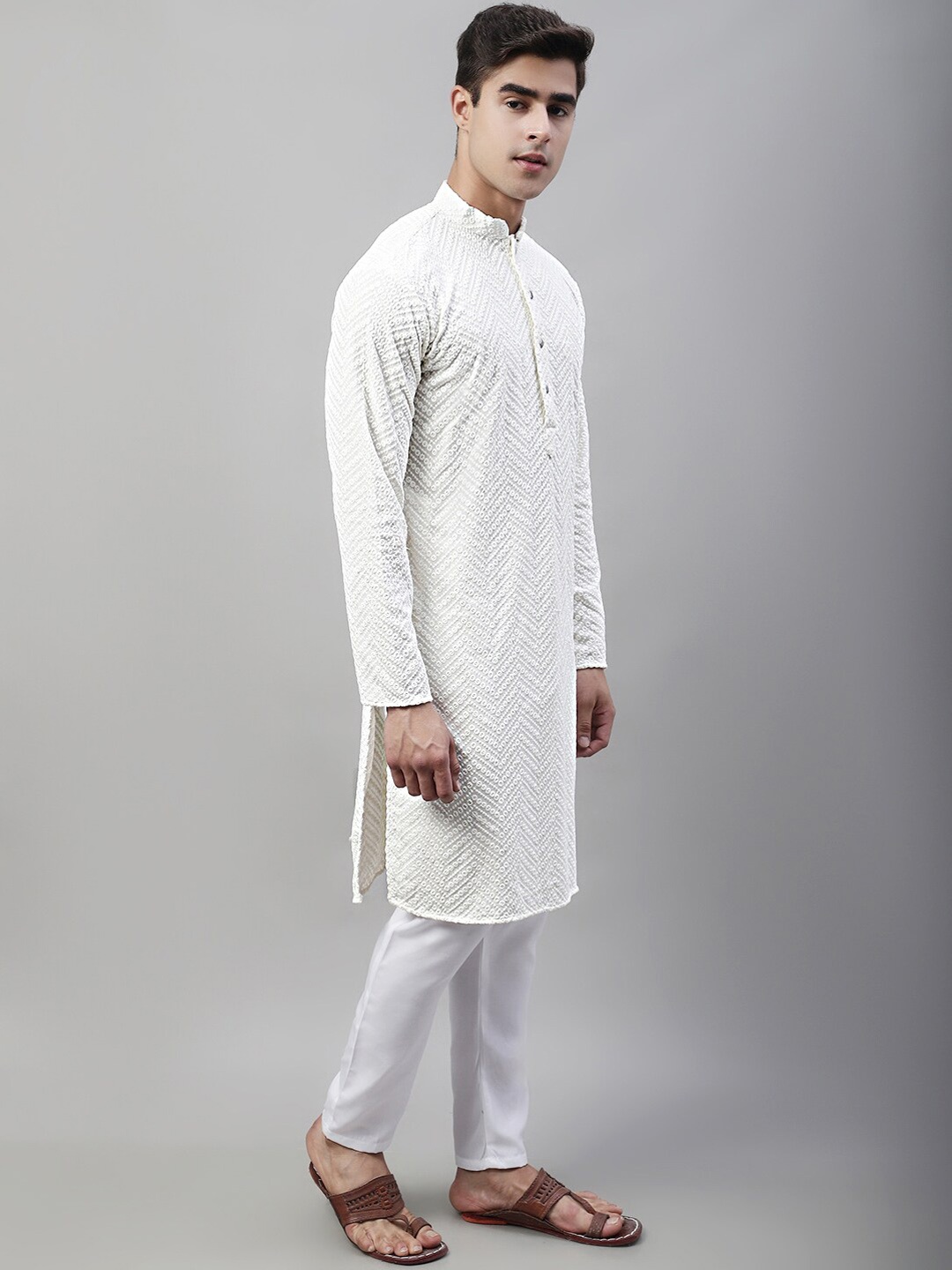 Jompers Ethnic Motifs Embroidered Regular Chikankari Pure Cotton Kurta with Churidar, White
Jompers Ethnic Motifs Embroidered Regular Chikankari Pure Cotton Kurta with Churidar, White